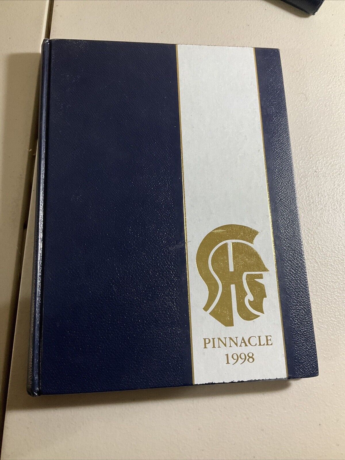 SIMSBURY CT HIGH SCHOOL YEARBOOK PINNACLE 1998