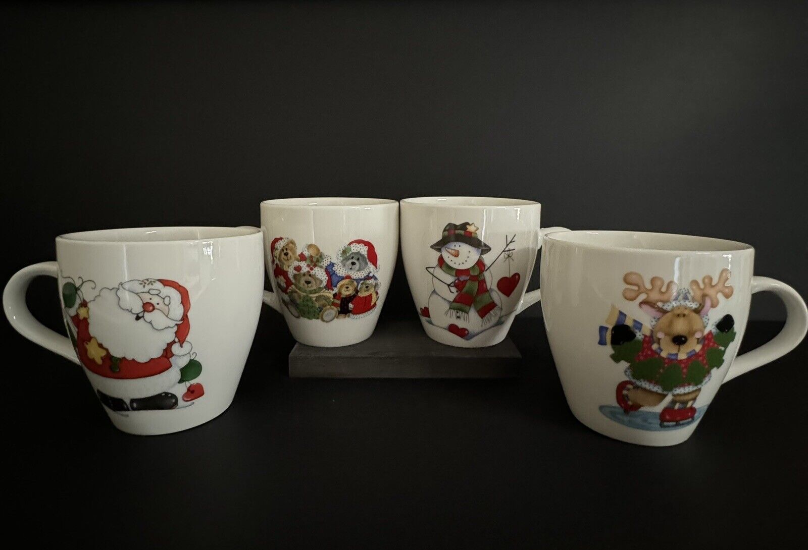 Set 4 Royal Norfolk Cute Art Christmas Holiday Festive Coffee Mug Reindeer Santa