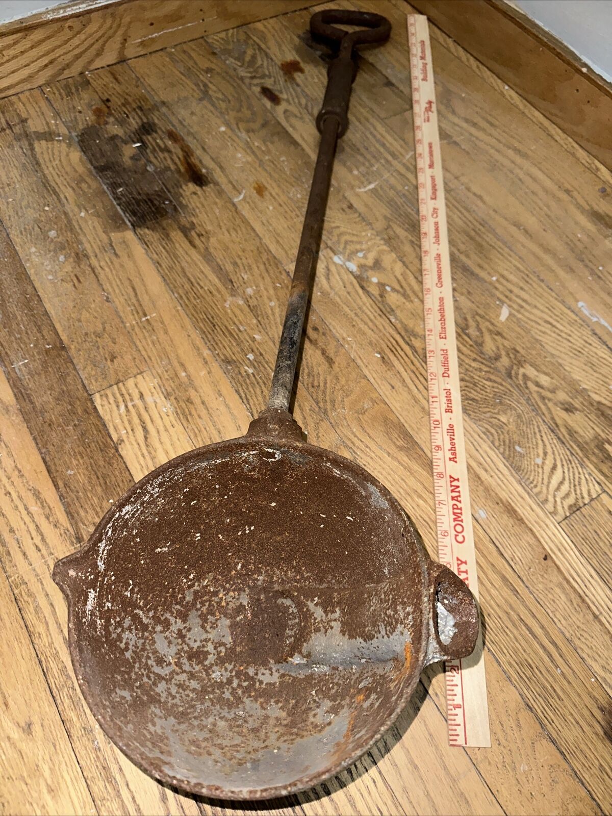 Huge Antique Rusty Metal Double Spout Smelting Ladle 37” Tall 1919 Rowell Mfg.