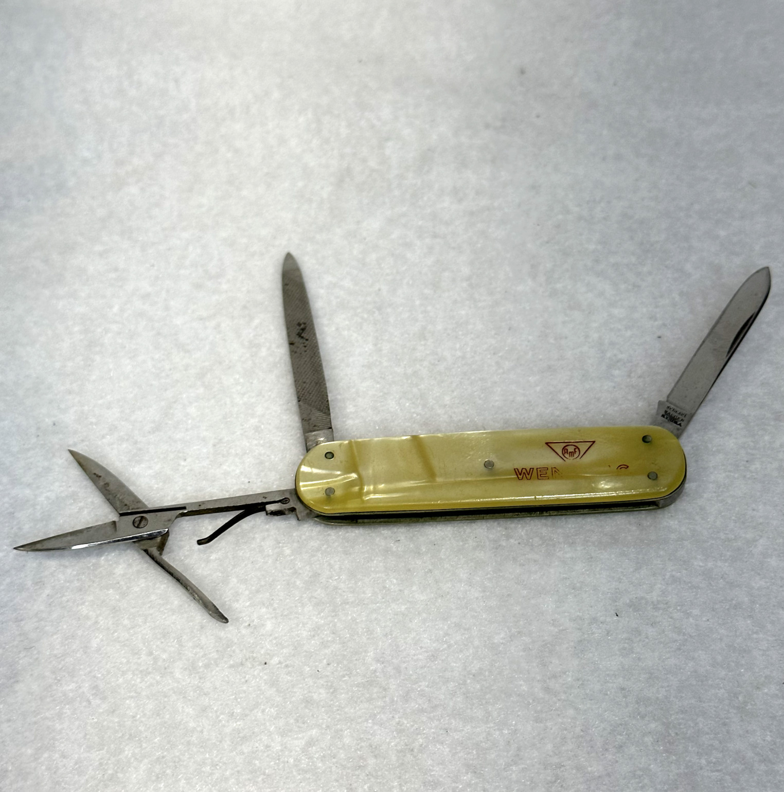 Vintage Schrade Walden AMF WEN MAC Pocketknife Mother of Pearl US Made 3 Blade