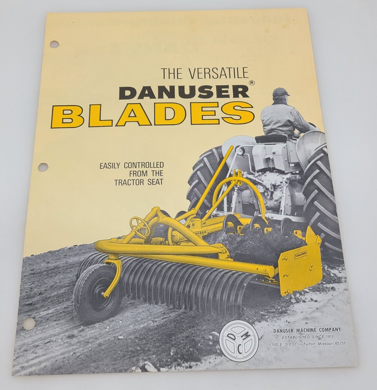 THE VERSATILE DANUSER BLADES Agriculture Advertising Collectible Brochure Page