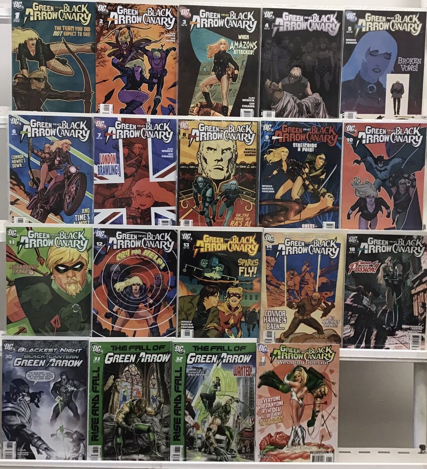 DC Comics - Green Arrow - Black Canary - Comic Book Lot Of 19