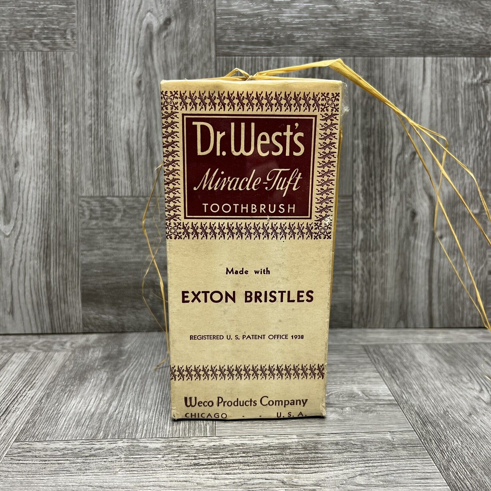 Vintage Dr. West\'s Miracle Tuft Toothbrush Medium Exton Bristles 12 Pack Sealed