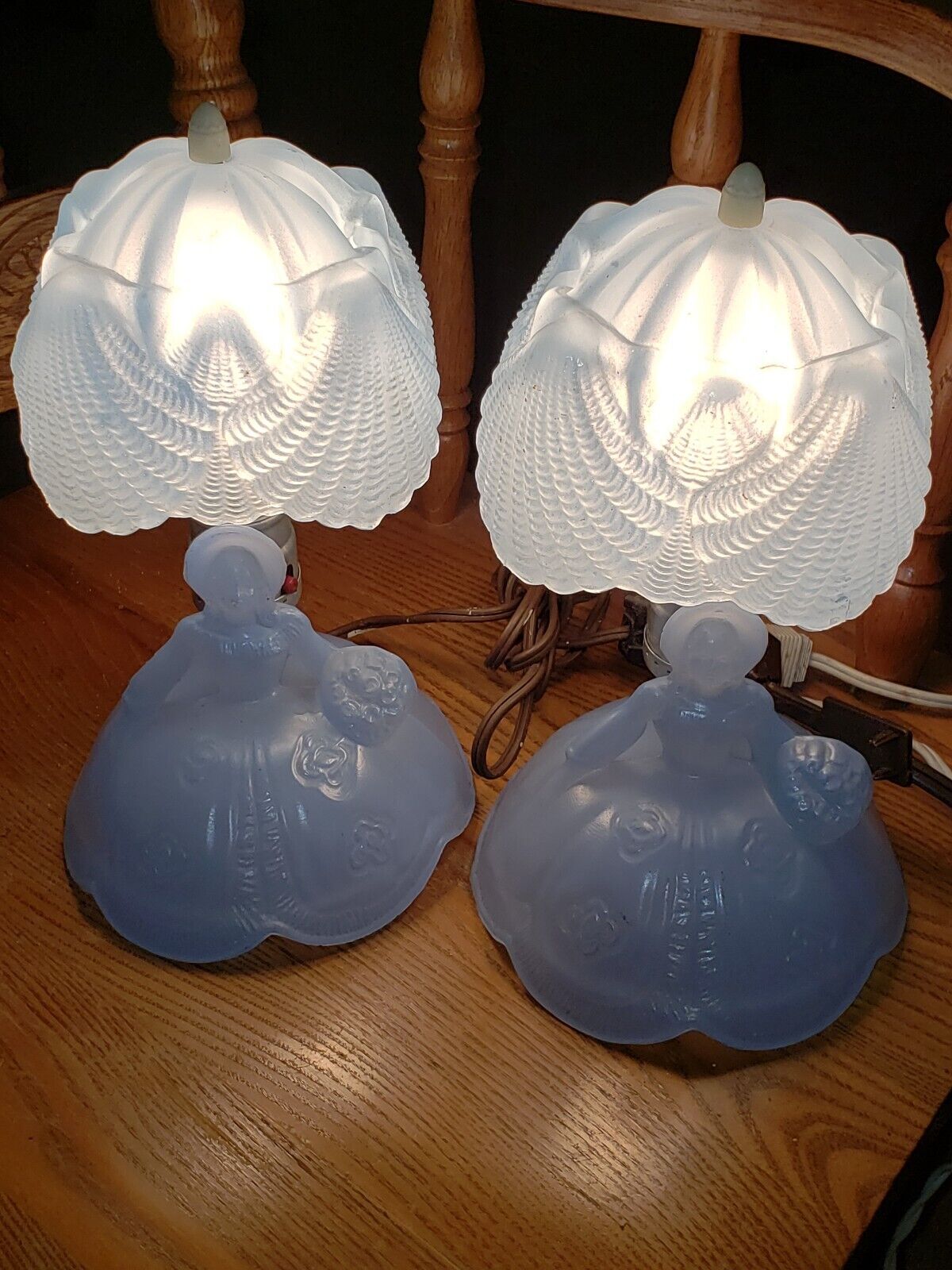 L E Smith Vintage 1930\'s Southern Belle BLUE Boudoir Dresser Lamps Set Of 2