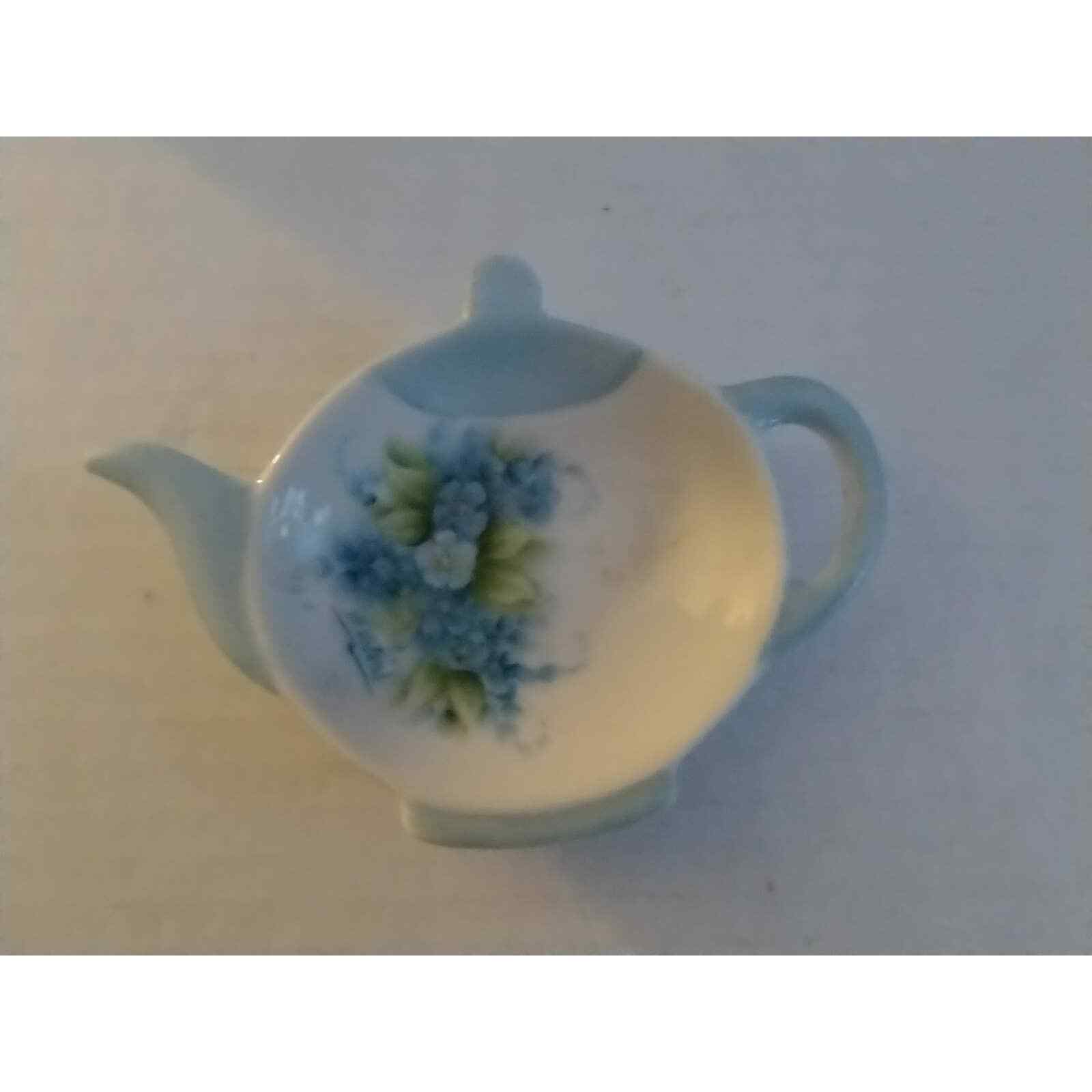 R. Voland Blue Flowers Teapot Teabag Holder