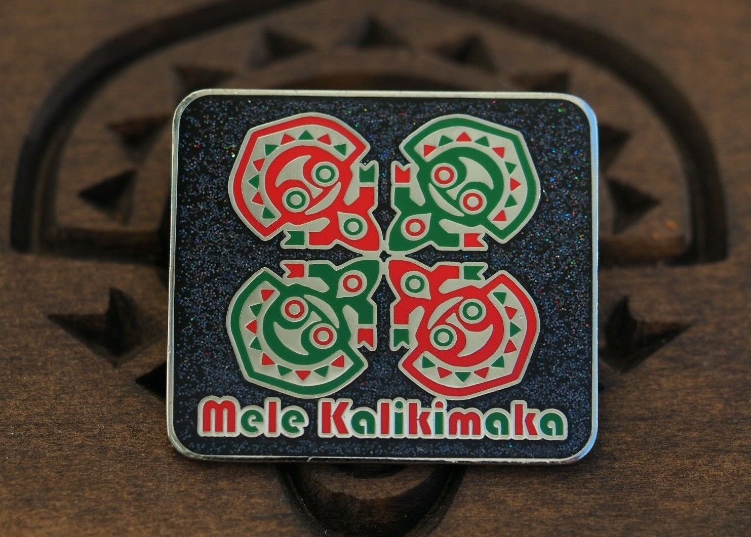 Disney Polynesian Tiki - Mele Kalikimaka - Fantasy Pin - Trader Sam\'s - Black
