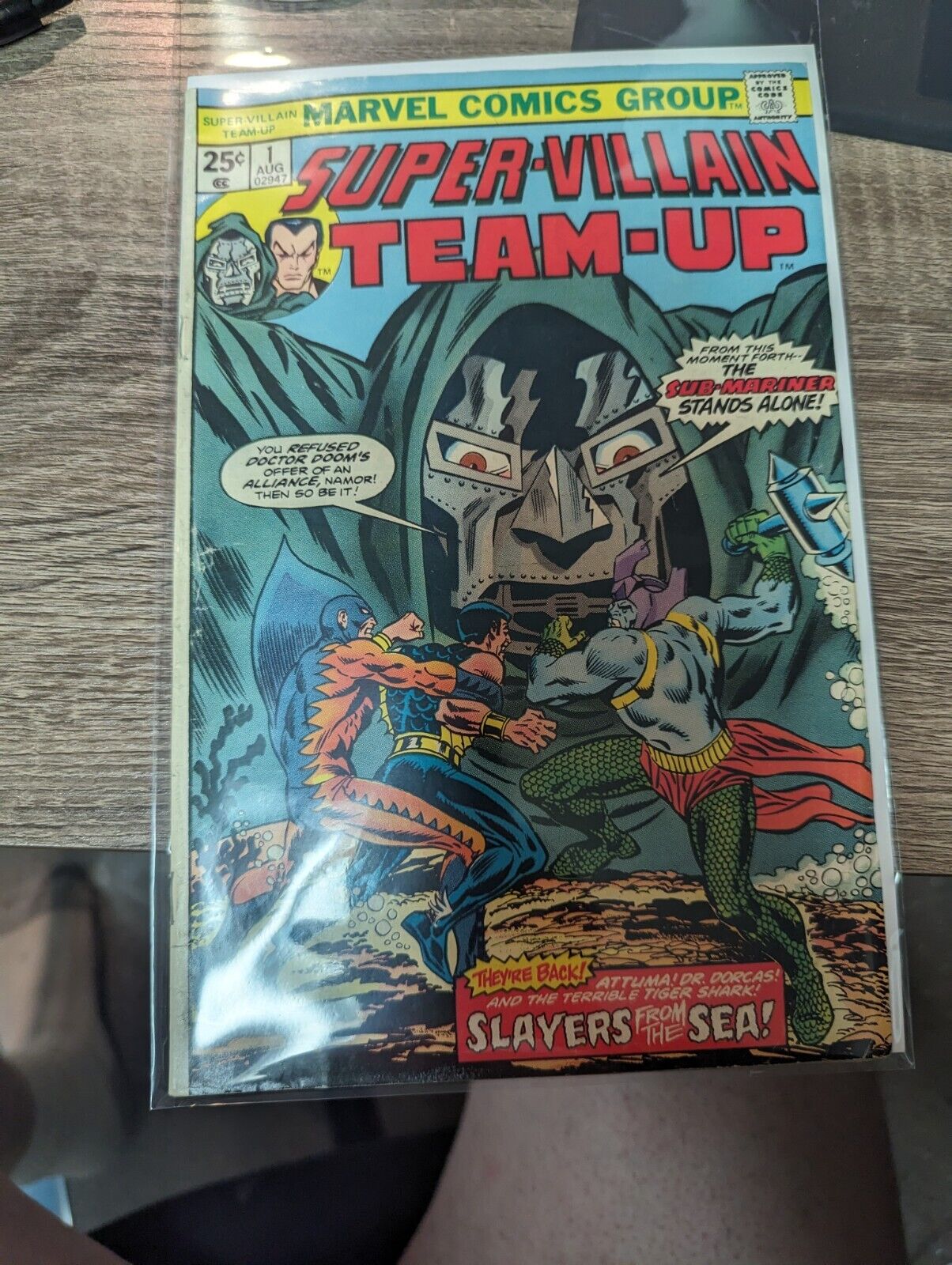 Super Villain Team Up #1 KEY Marvel Comic Bronze August 1975