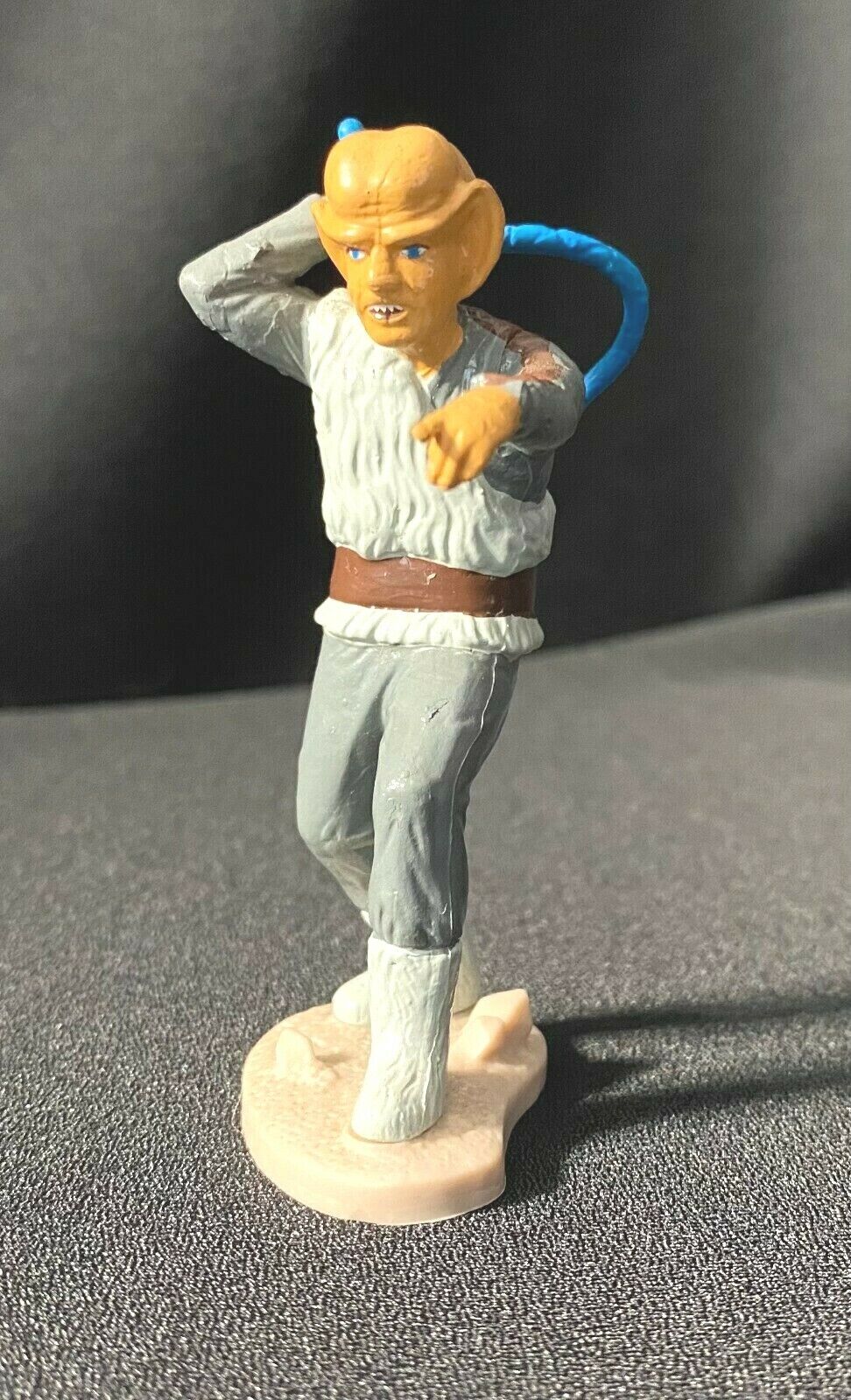 Vintage Star Trek Alien FERENGI Holding Whip PVC Figurine 4\