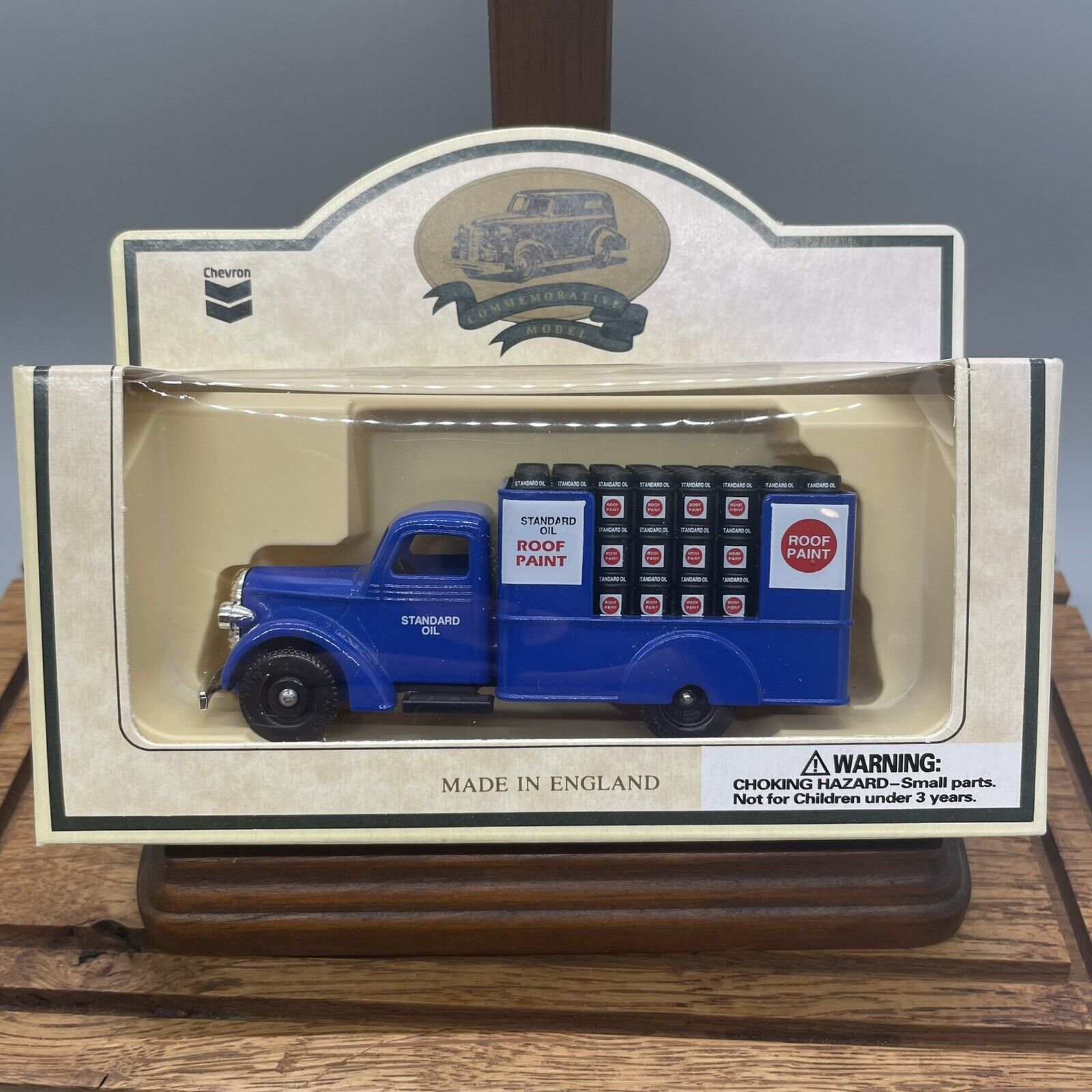 Chevron Commemorative Collection Die cut Model 1939 Roof Coating Flat Bed