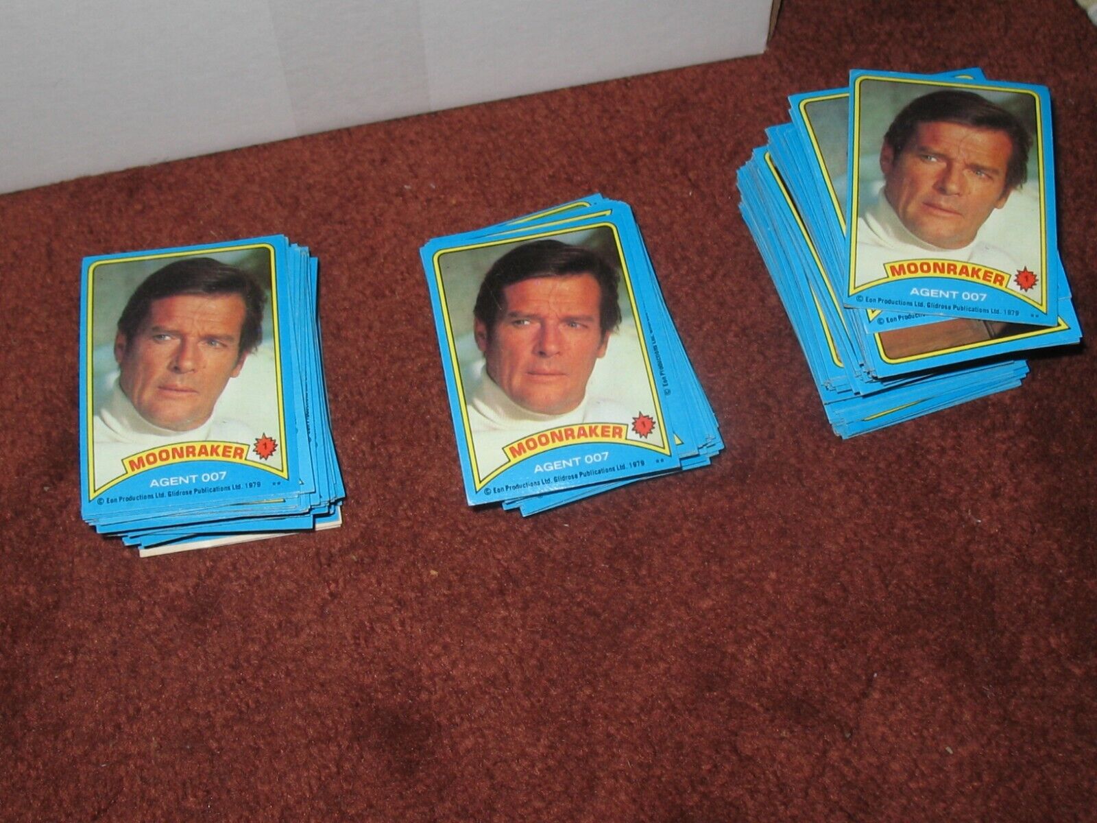 1979 Topps Moonraker Trading Cards - Lot Of 320+  Cards ~EX/EXMT/ NM