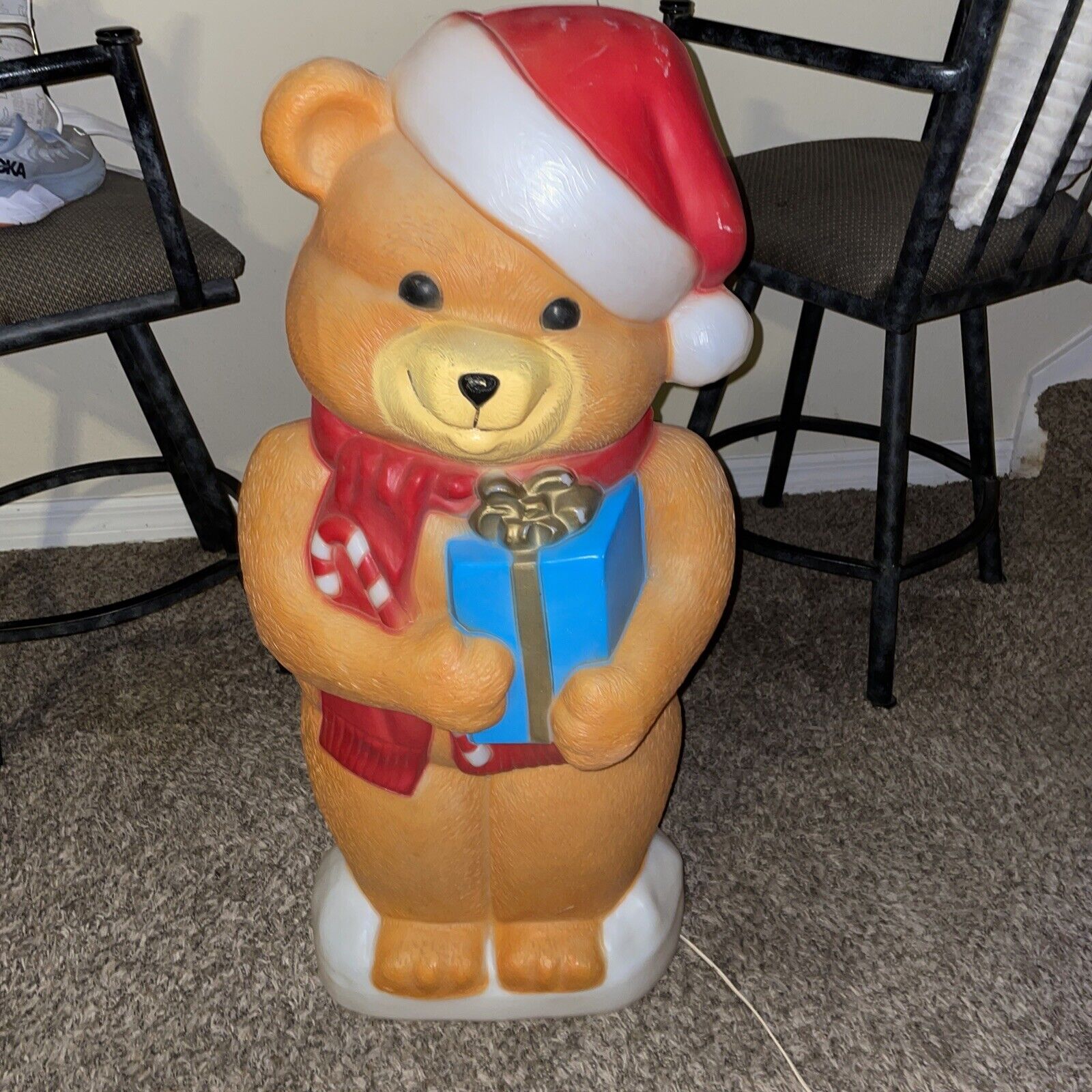 Teddy Bear with Present 34\