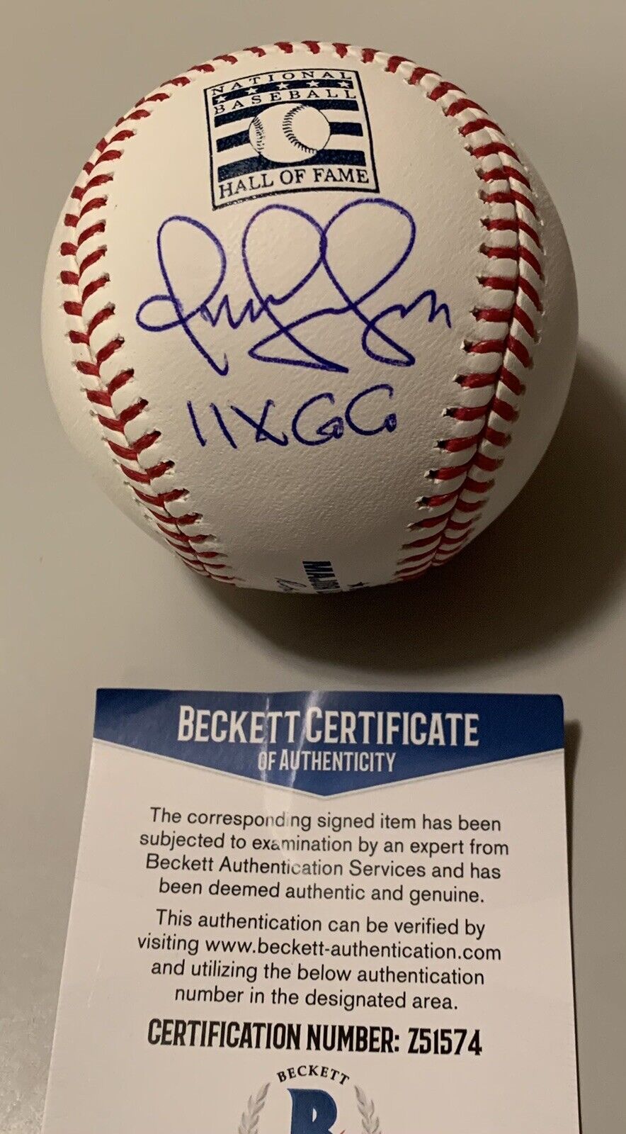 Omar Vizquel Cleveland Indians “11 X GG” Signed Major League Baseball Beckett
