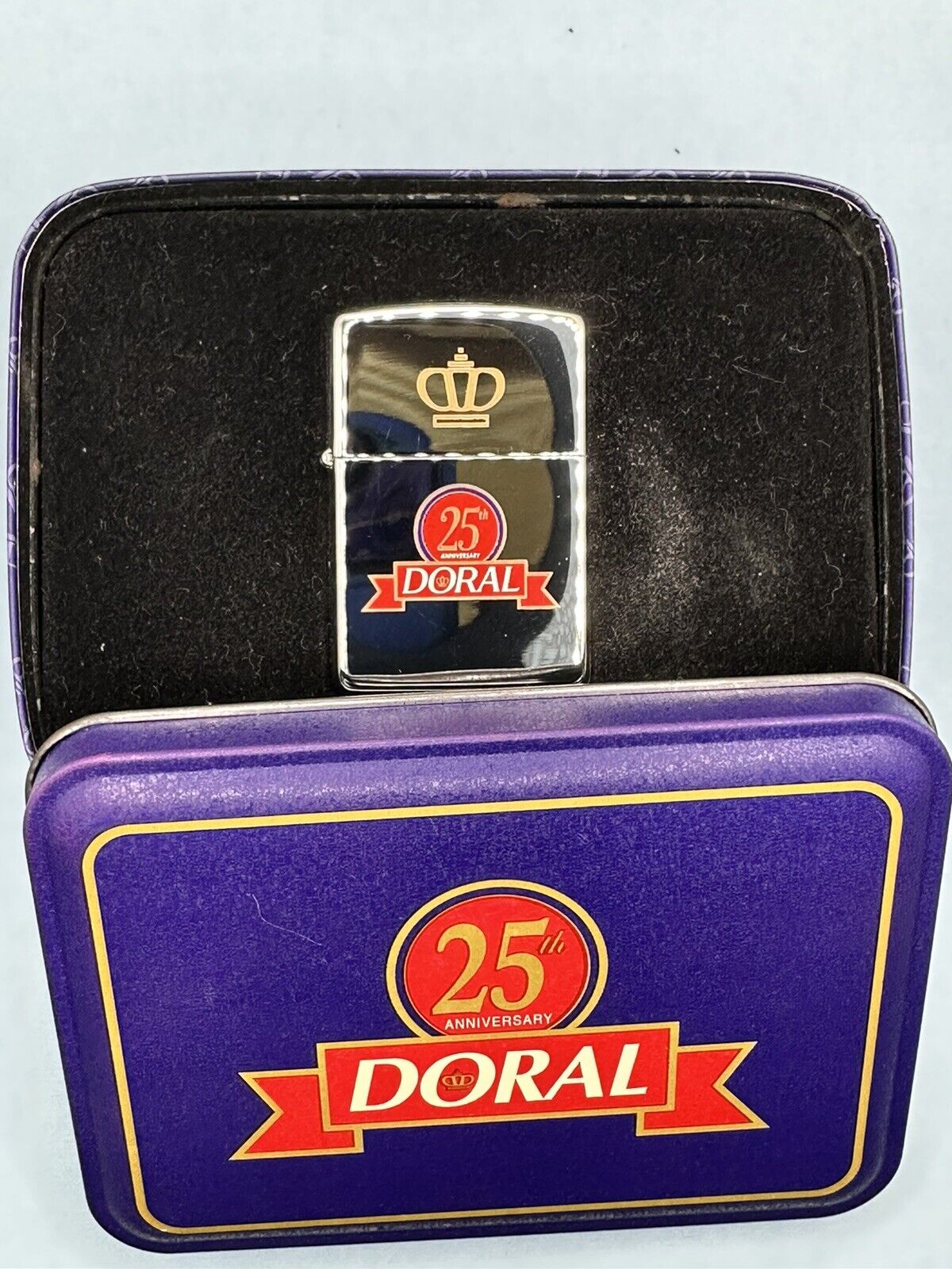 Vintage 1995 Doral Cigarette Red Logo High Polish Chrome Zippo Lighter In Tin