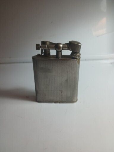 Vintage Oversize No Name Cigarette Tobacco Lighter Made  4 1/2\