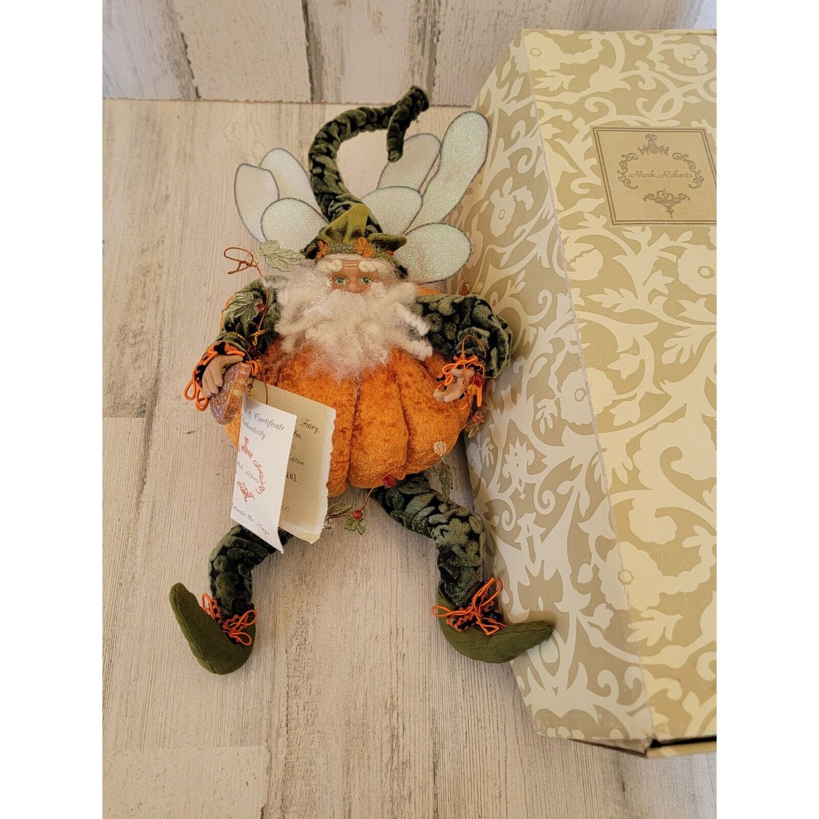 Mark Roberts 51 35600 Pumpkin Pie Fairy velvet small collectible fall