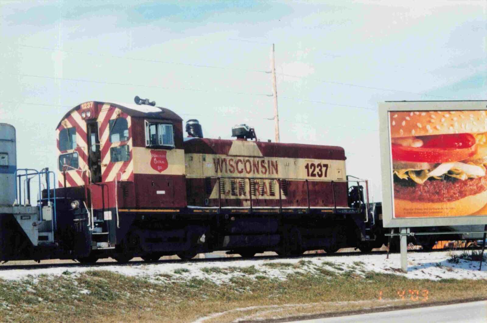 Train Photo - Wisconsin Central 1237 In Snow McDonalds Sign Locomotive 4x6 #7355