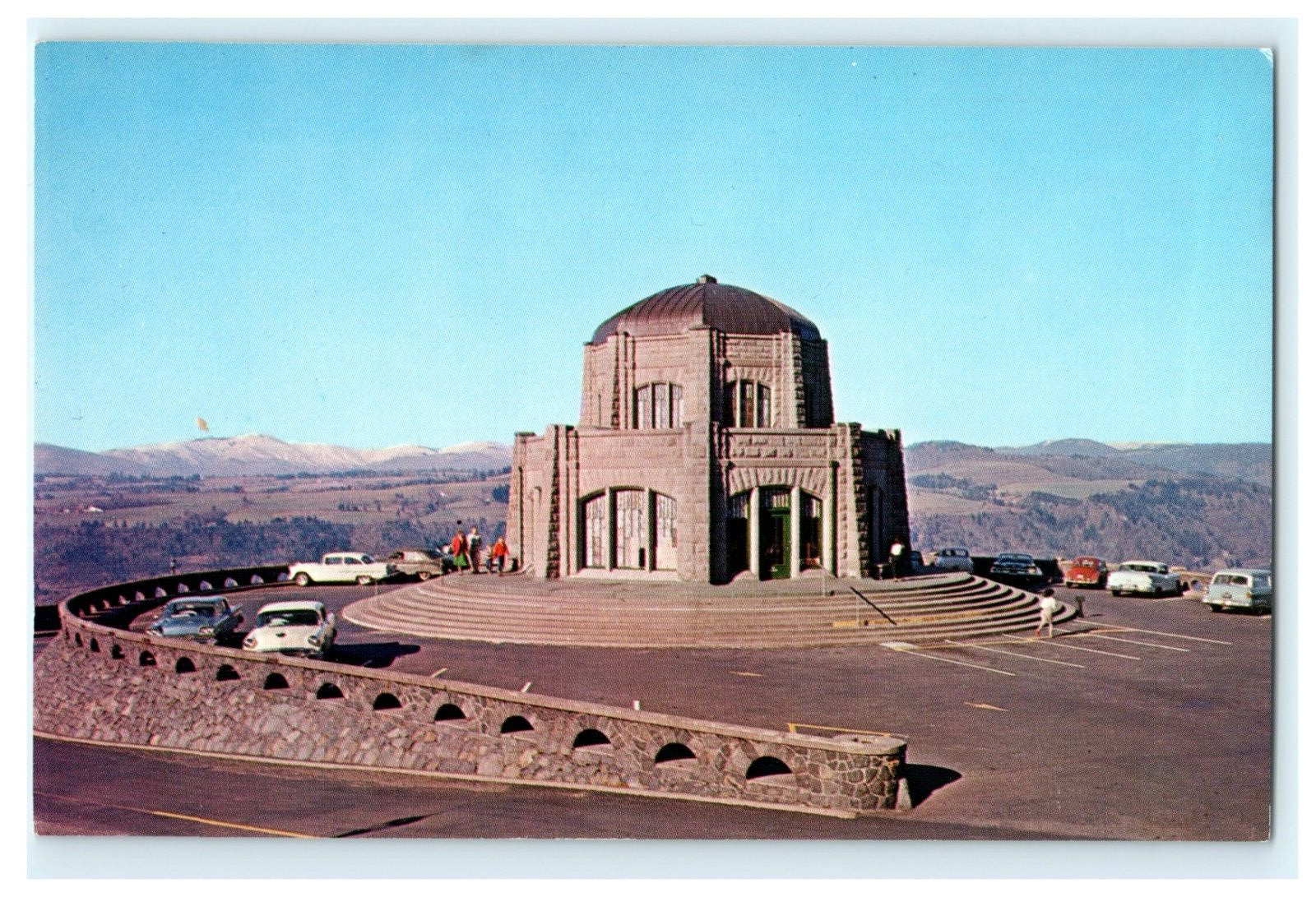 Vista House Crown Point Oregon - Columbia River Gorge - Staining