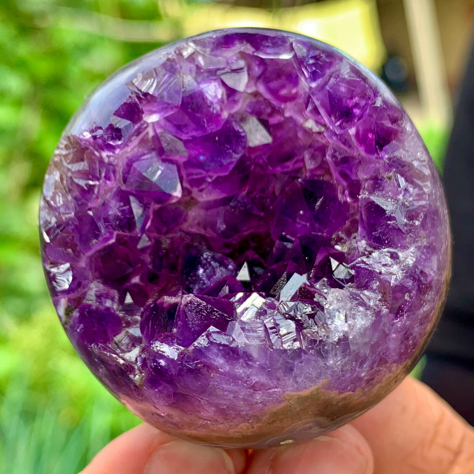 147G Natural Uruguayan Amethyst Quartz crystal open smile ball therapy