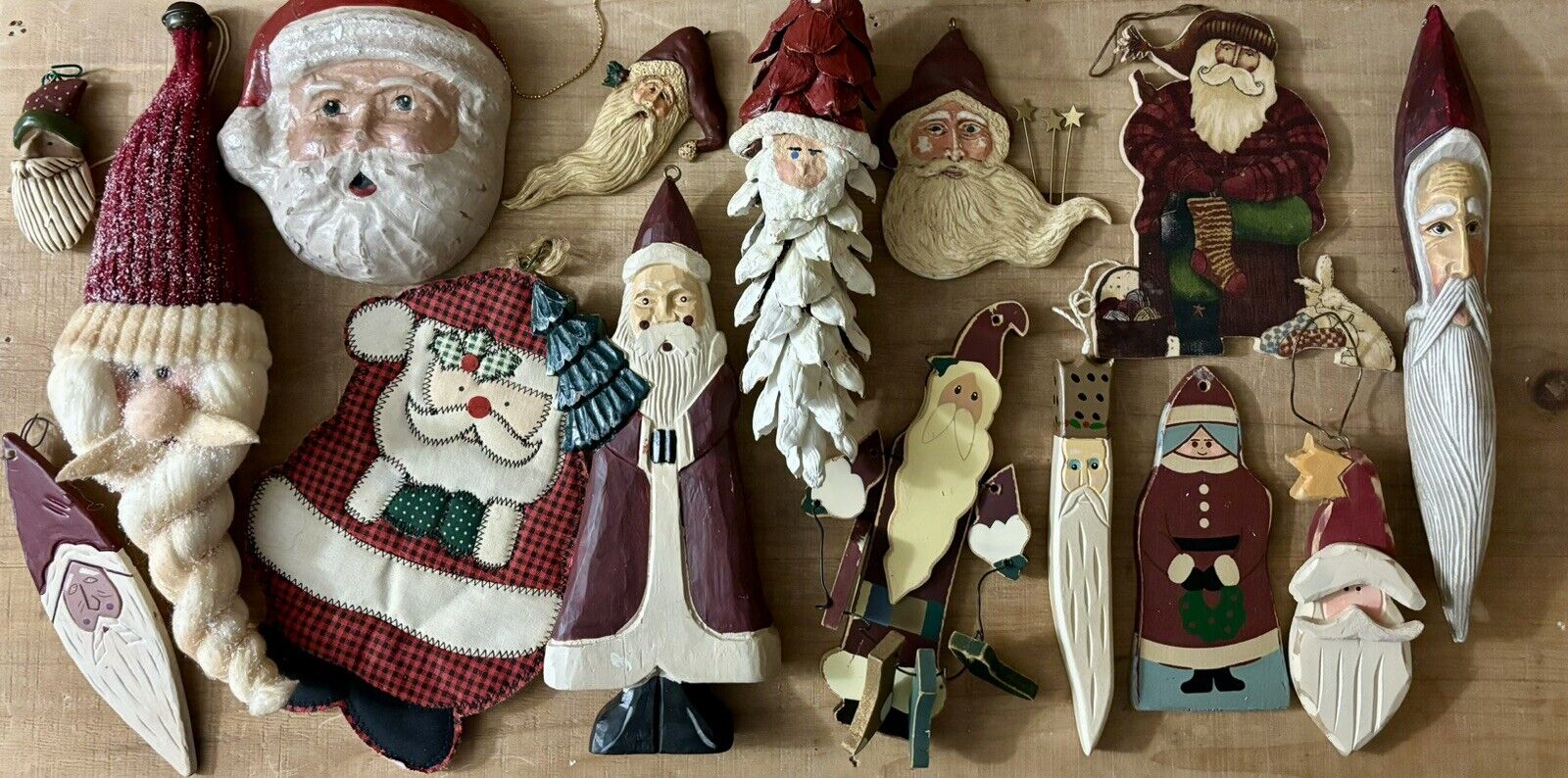 Primitive Santa Claus Christmas Ornaments 15-Piece Lot