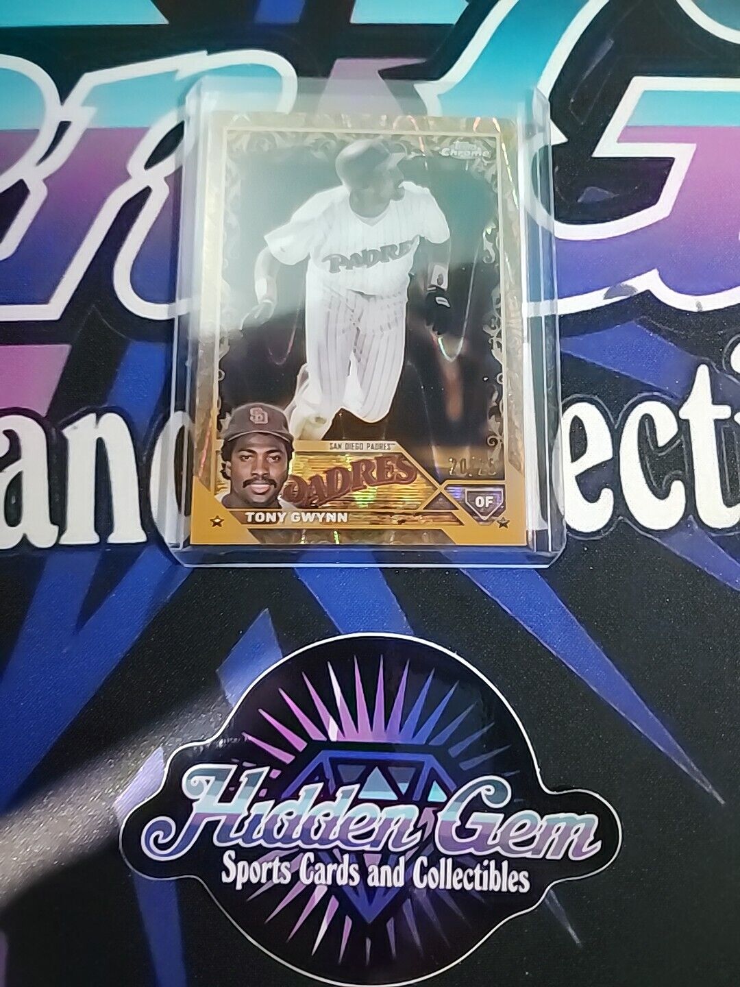 2023 Topps Gilded Collection Gold Ray Wave Etch 20/25 Tony Gwynn #131