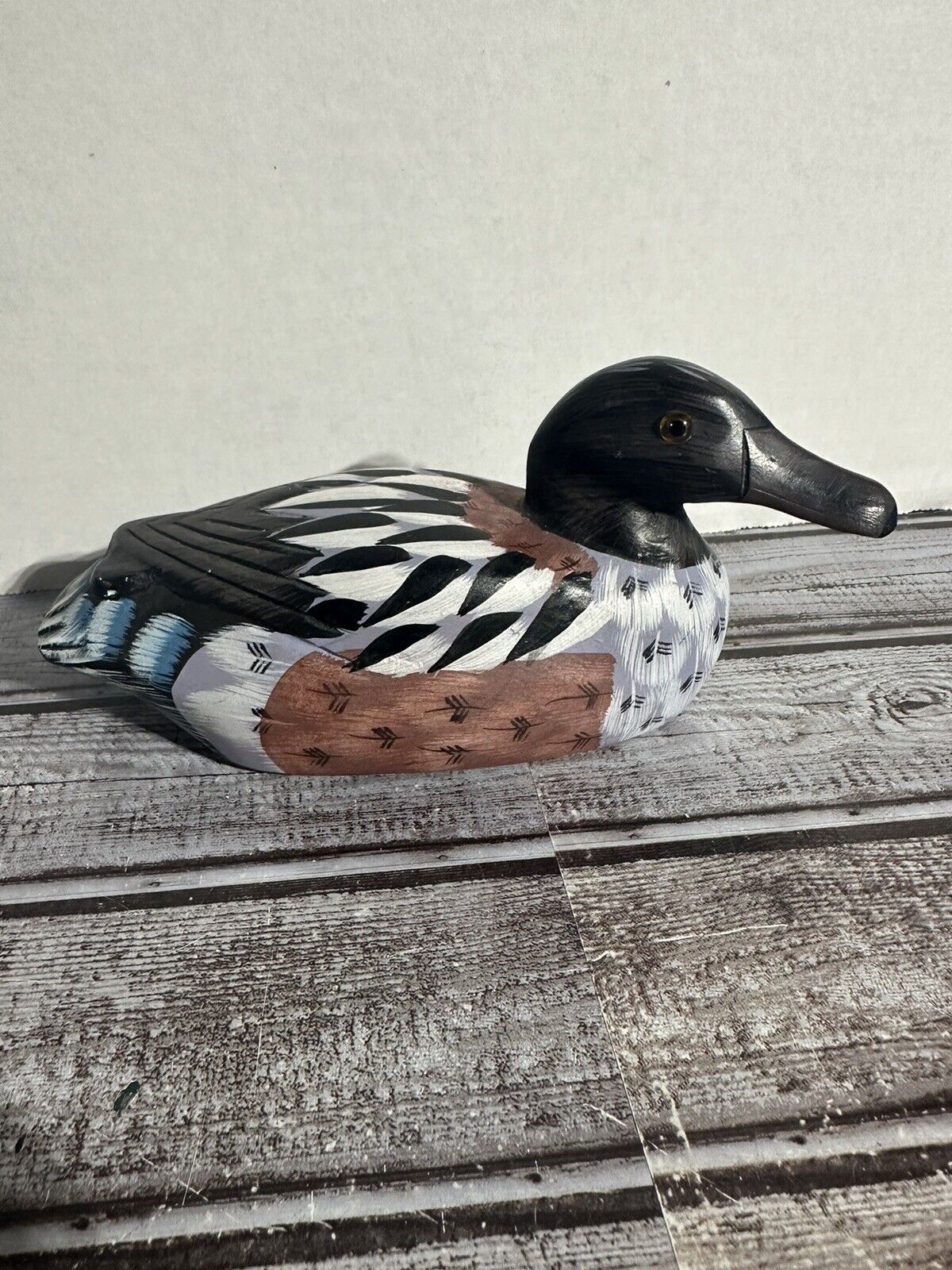 Vintage Hand Made Painted Wooden Duck Figurine Décor 8\