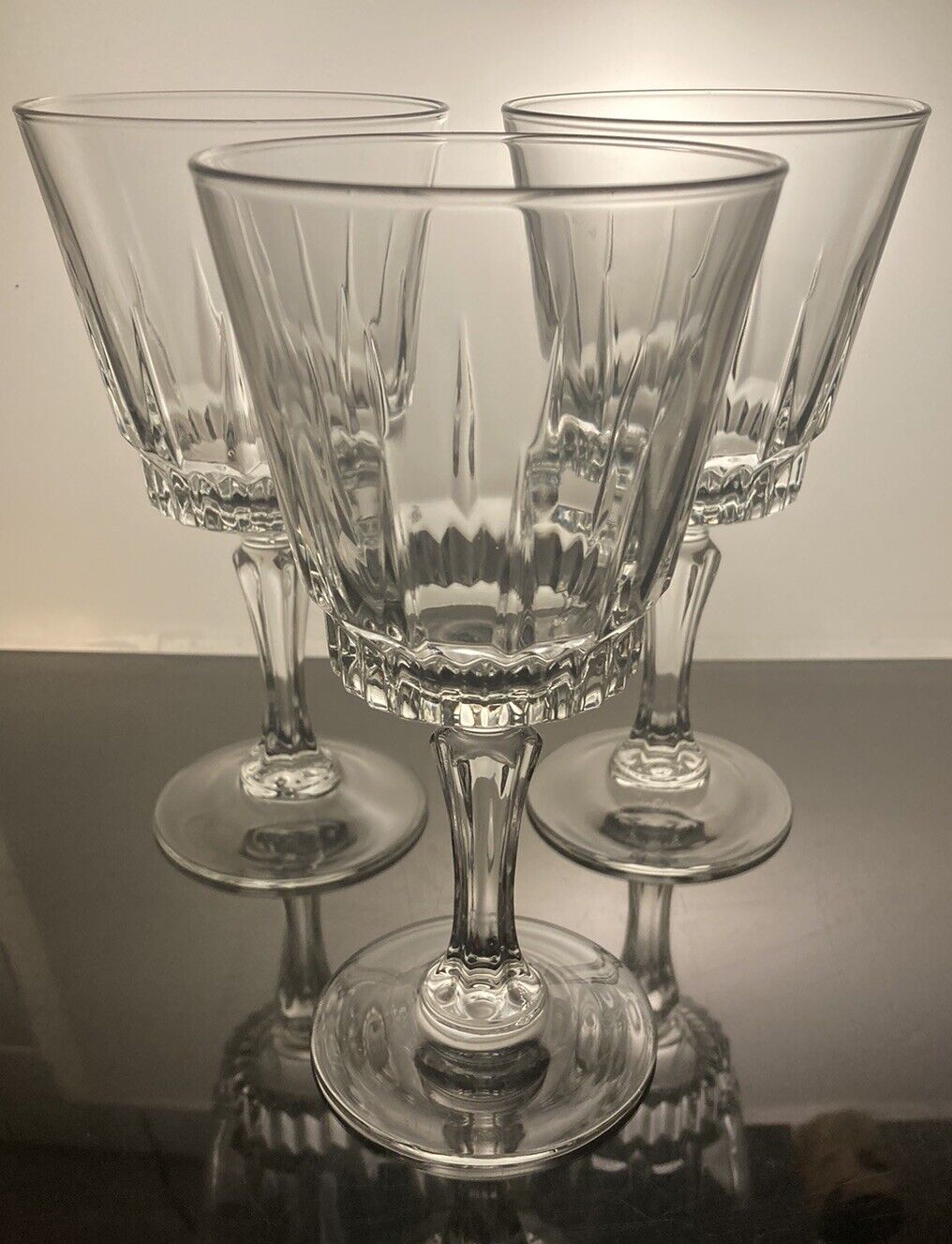 3 Vintage Arcoroc Luminarc Lancer Wine  Glasses (235ml) Large France