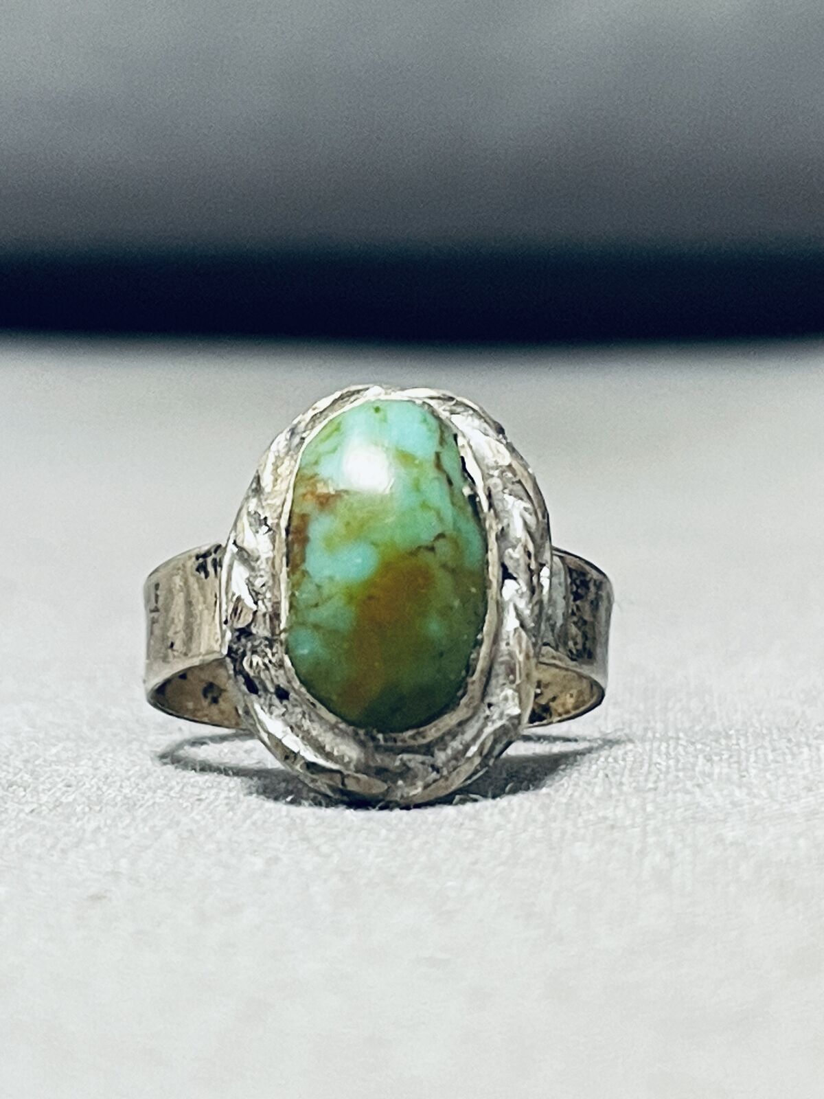 FAB VINTAGE NAVAJO ROYSTON TURQUOISE STERLING SILVER RING