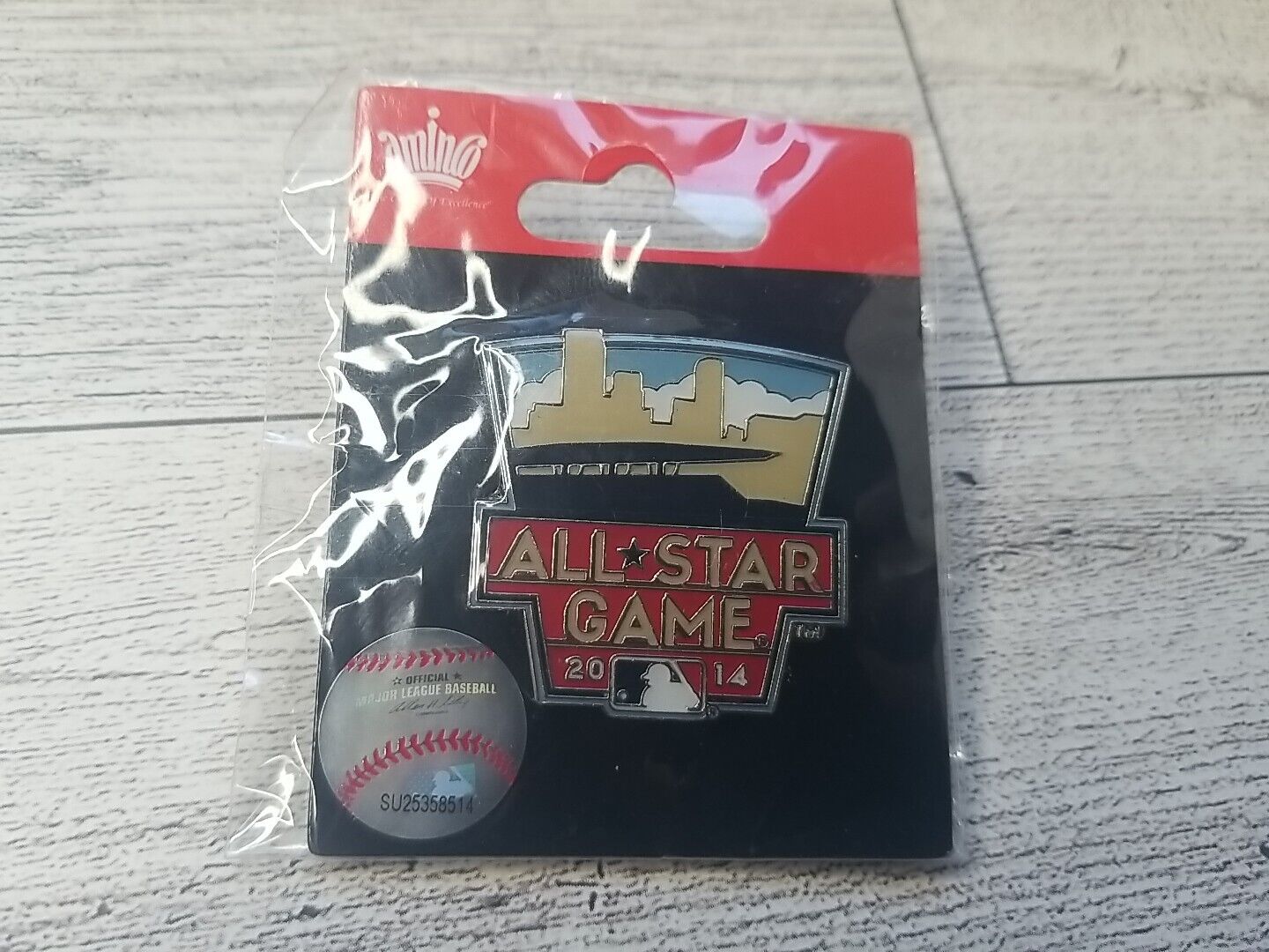 MLB Baseball All Star Game 2014 Minnesota Twin Skyline Collectable Lapel Hat Pin