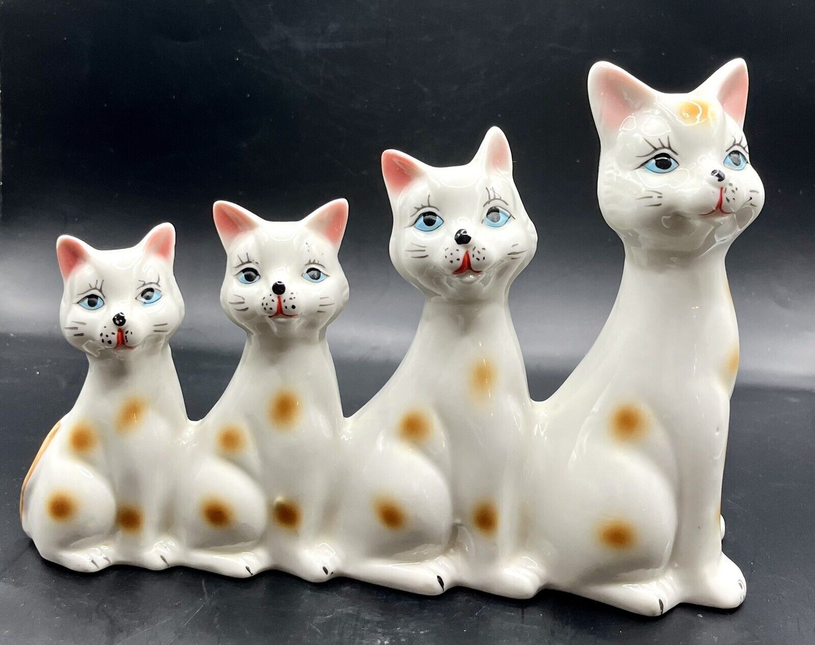 Amazing MCM Vintage Anthropomorphic Cats Figurine Hand Painted Faces 6” X 8.25”