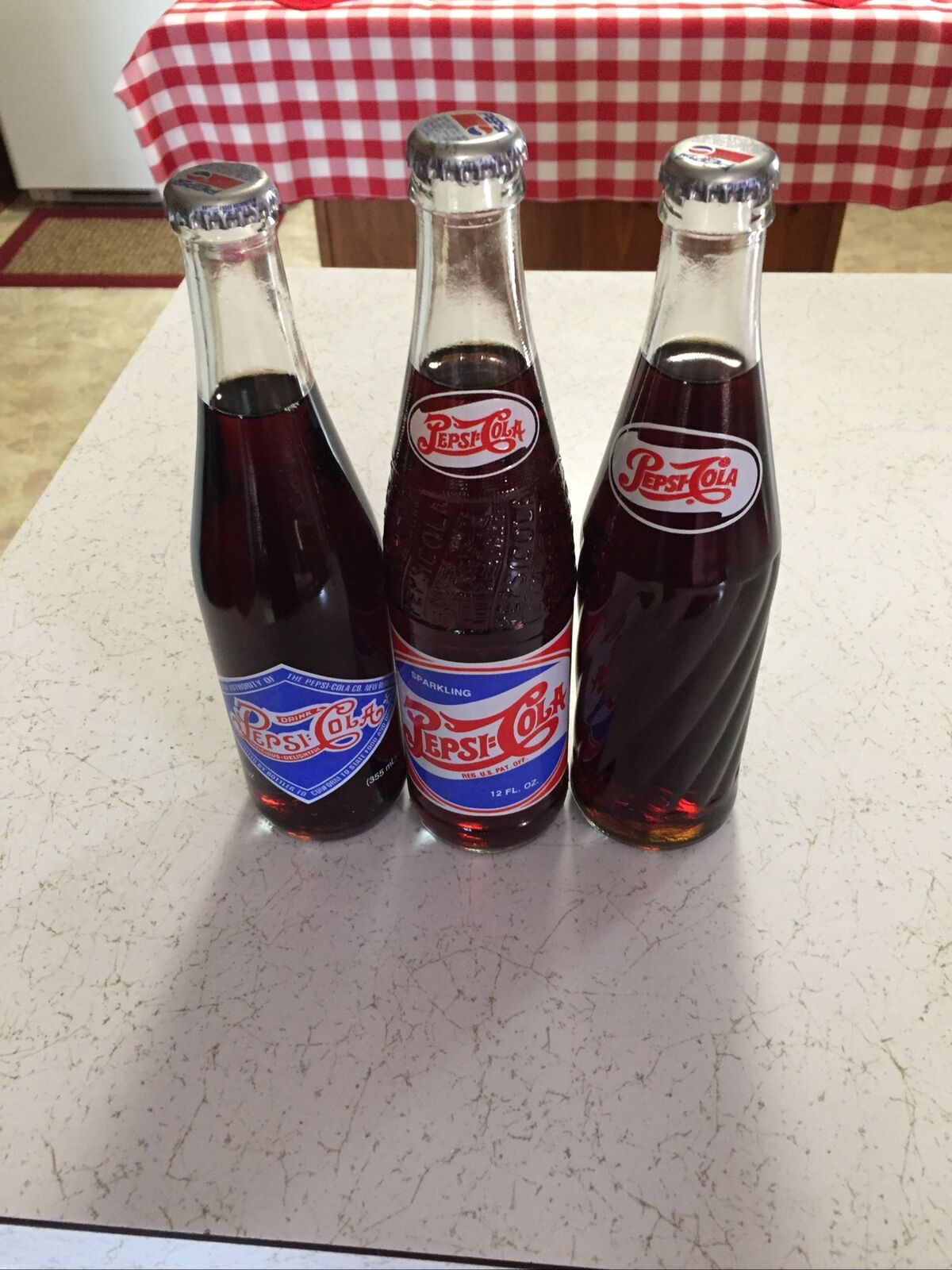 3 Vintage Collector Back to the Future 1950\'s Pepsi Cola Bottle MOVIE PROP