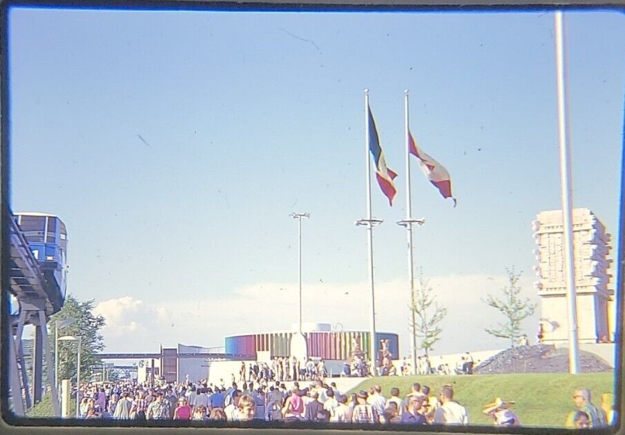 1967 World\'s Fair Expo 67 Montreal Kodachrome Slide #23