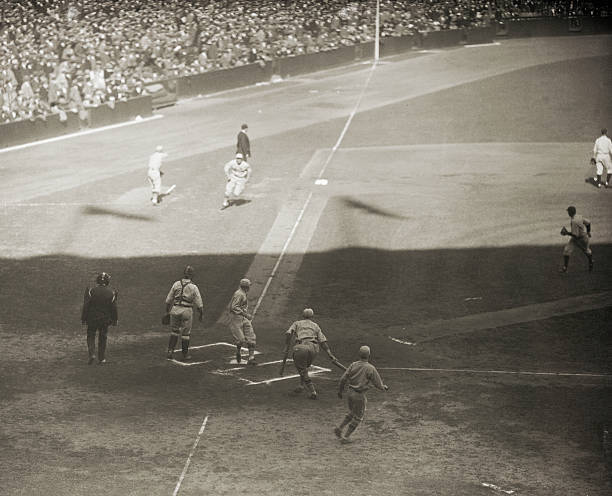 During Game 6 1926 World Series Rogers Hornsby St Louis Cardina- 1926 Old Photo