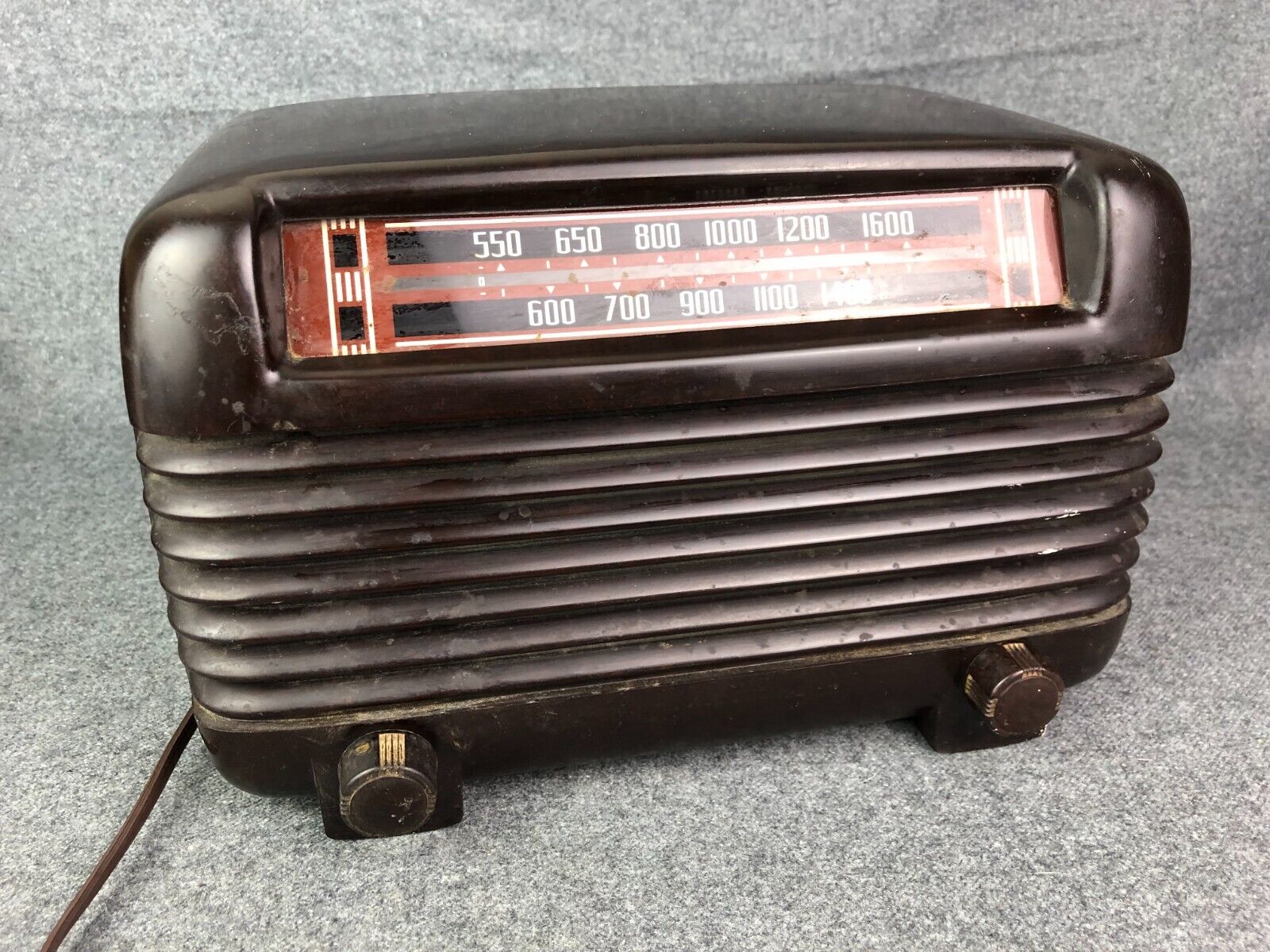 Vintage 1946 PHILCO 46-200 Transitone Bakelite Radio WORKS