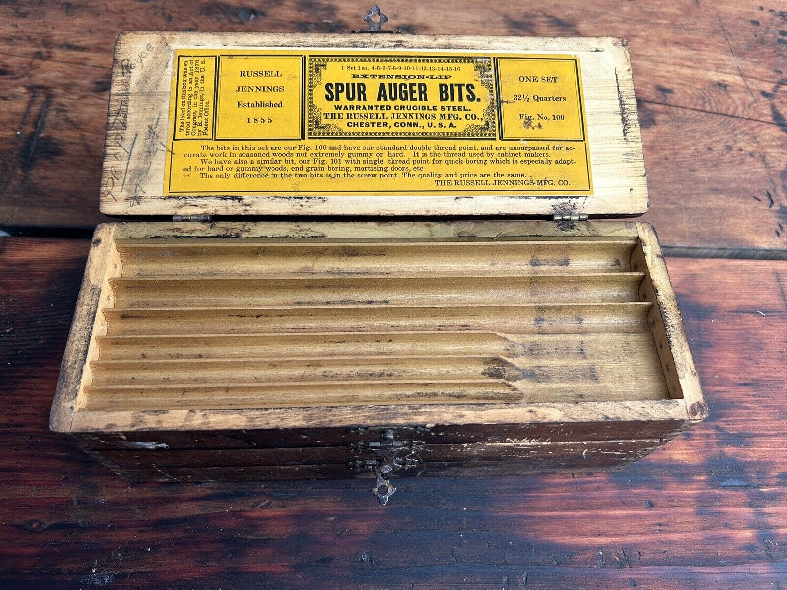THE RUSSELL JENNINGS SPUR AUGER BUTS WOODEN BOX, ORNATE FAST 