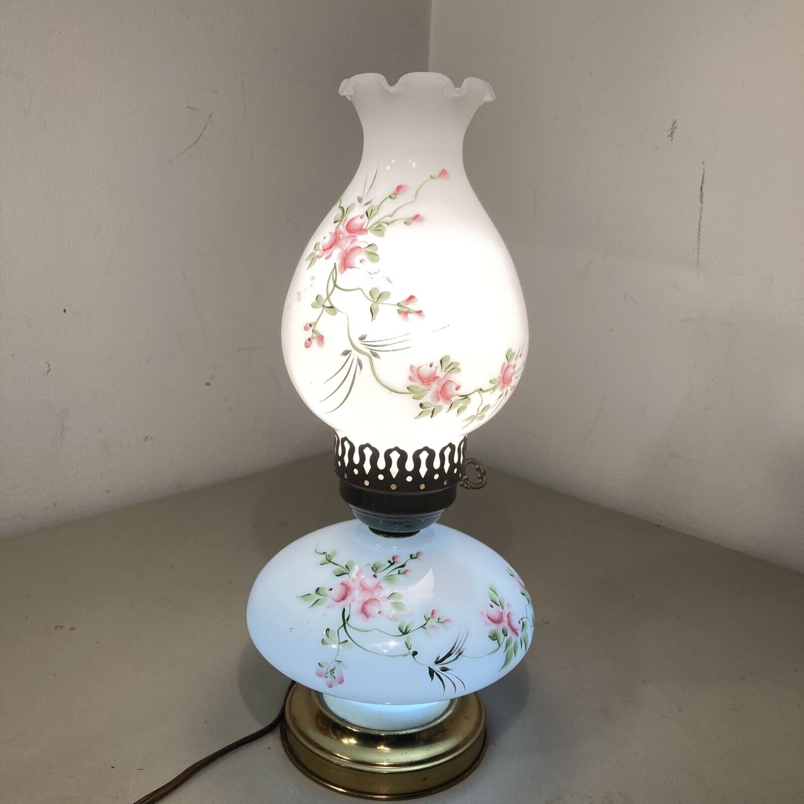 Vintage Hand Painted Pink Rose Floral Milk Glass Hurricane Lamp WORKS 16”