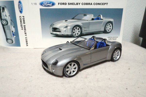 Autoart Ford Shelby Cobra Concept 1/18 Mini Car