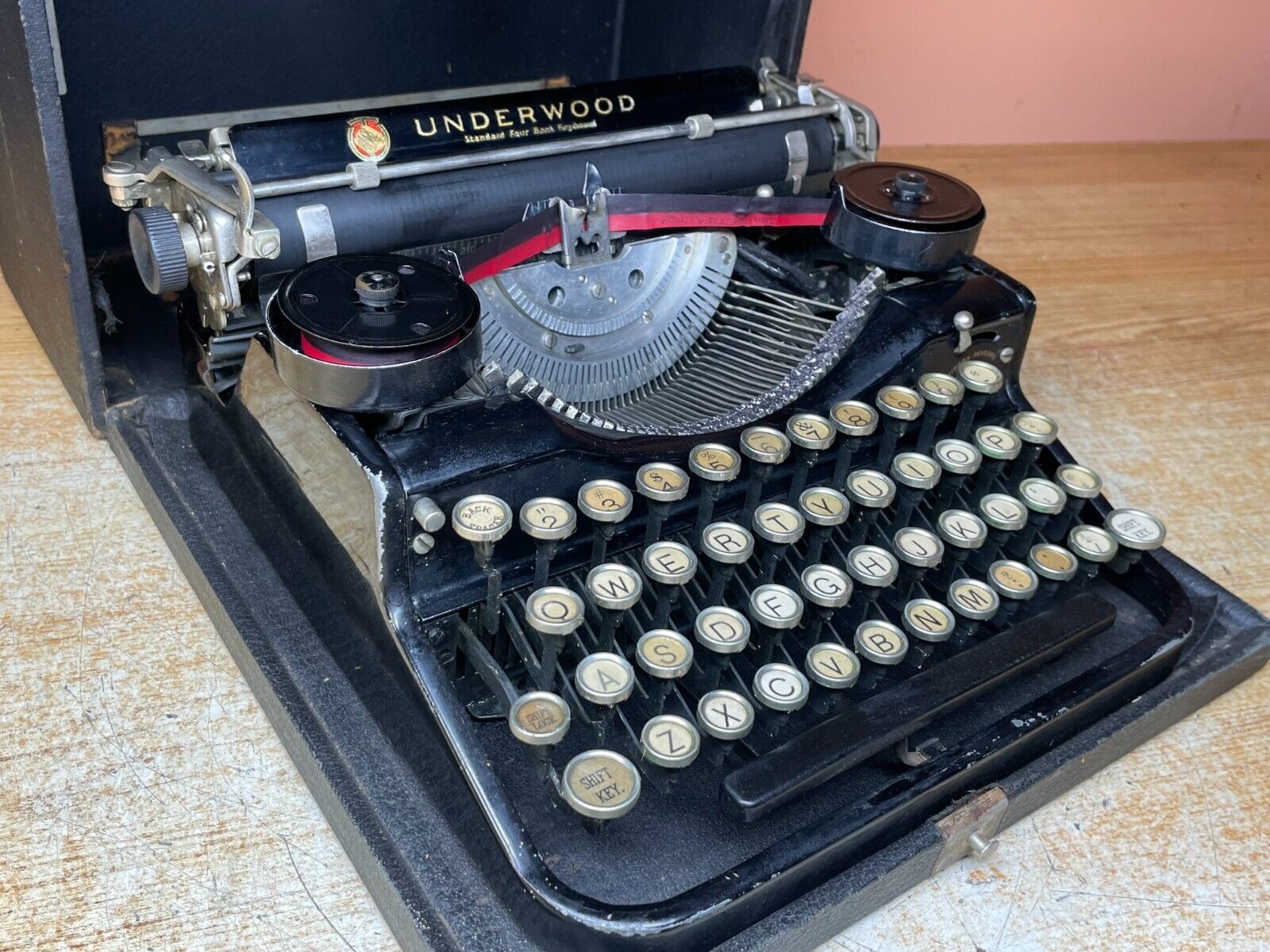 1927 Underwood Four Bank Working Glossy Black Typewriter w New Ink