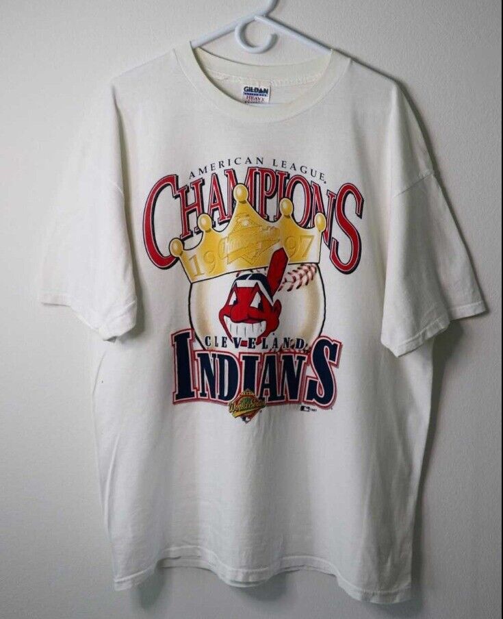 Vintage 1997 Cleveland Indians Shirt Gift For Fans Baseball