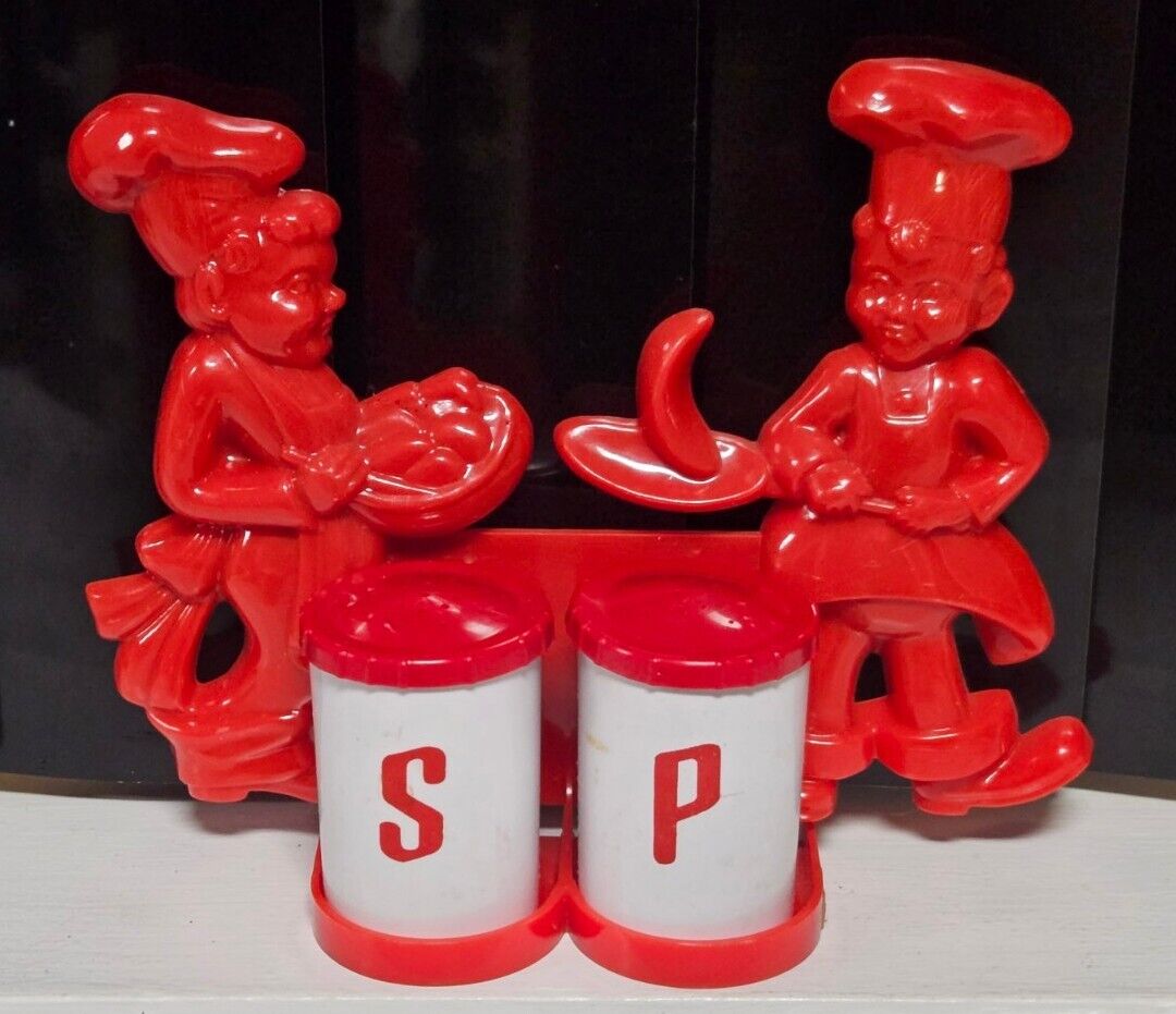 Vintage 50\'S Chef Salt and Pepper Shakers Plastic Tremax Wall Rack or Freestand