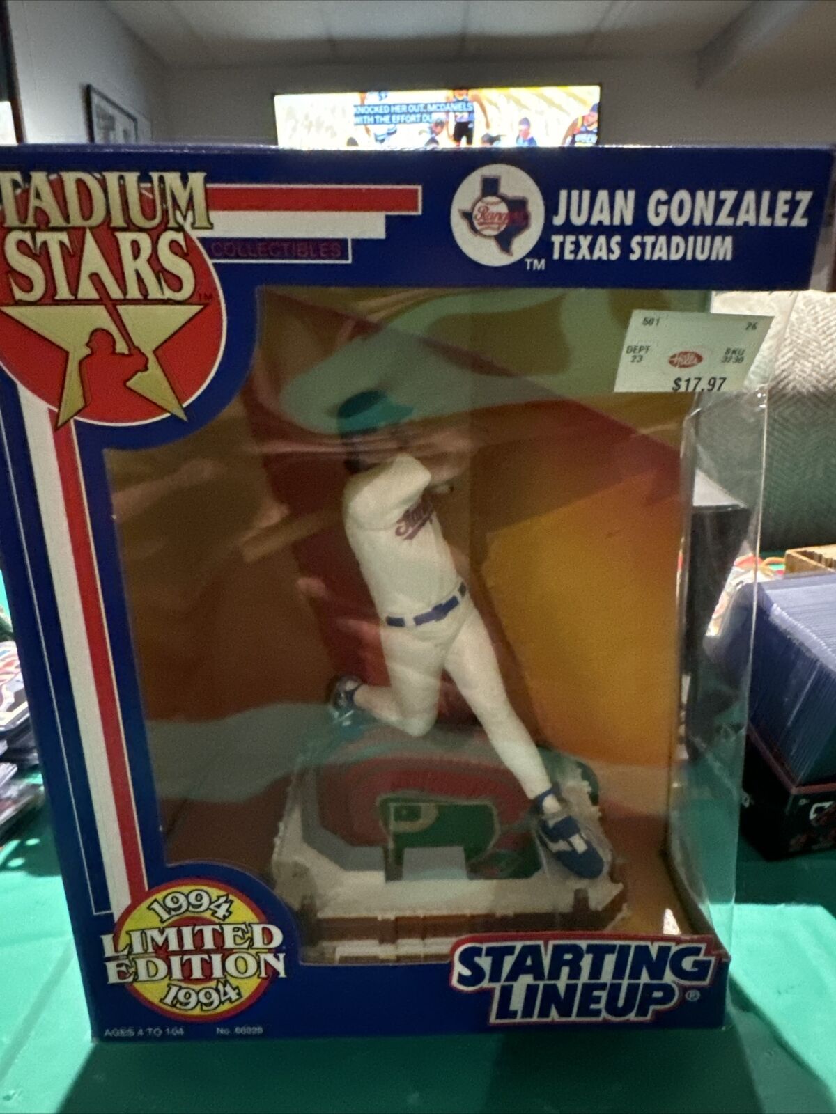 Starting Lineup 1994 MLB Stadium Stars Juan Gonzalez Limited Edition 68328 SLU