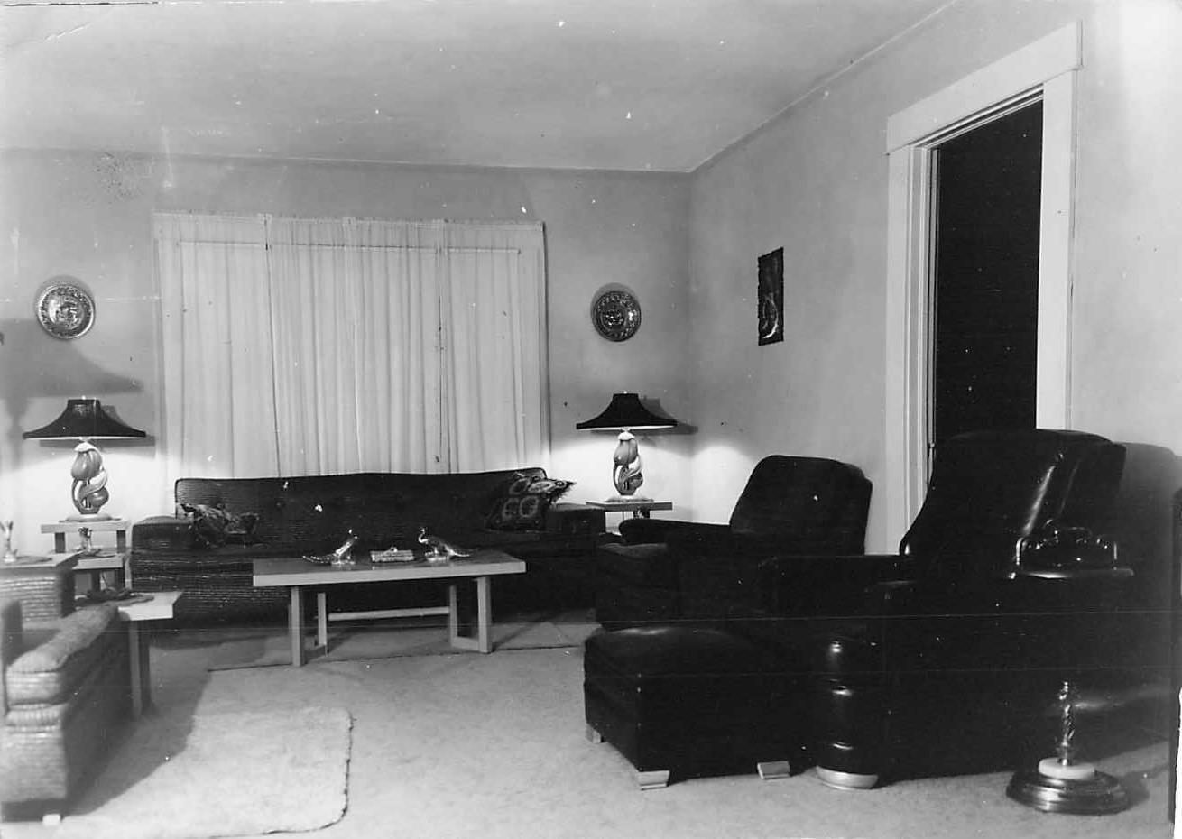 1940s/1950s Photo MCM Mid Century Modern Living Room B & W Photo Sleek Stylish