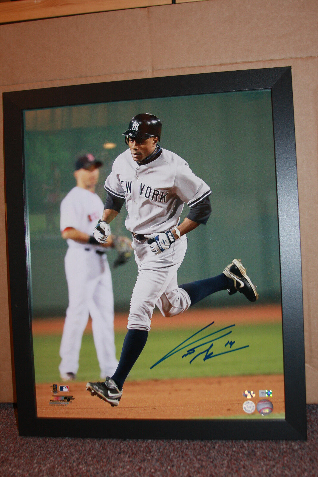Curtis Granderson autographed 16x20 Framed Photo Yankees MLB Hologram