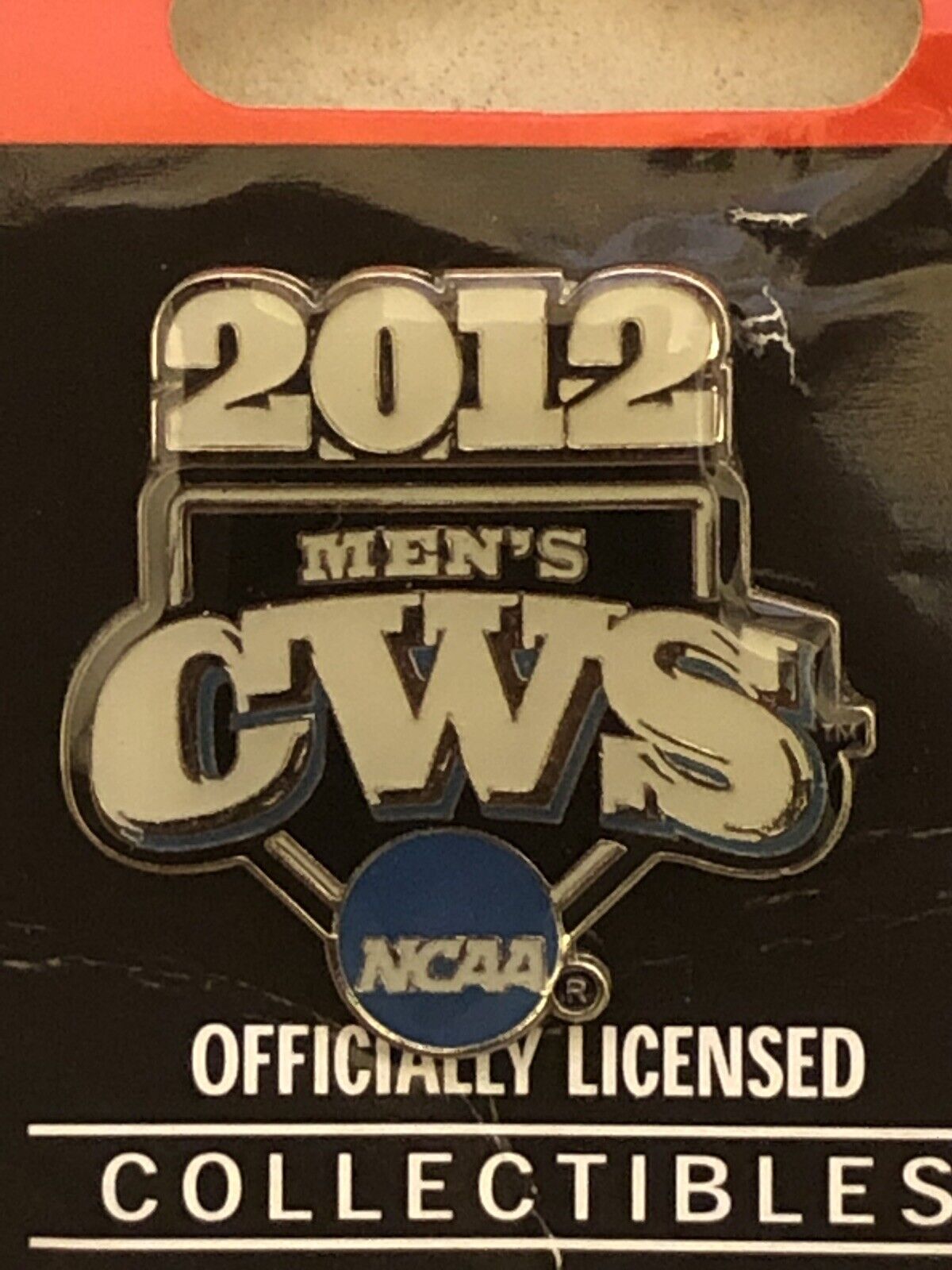 2012 Men\'s College World Series Pin.
