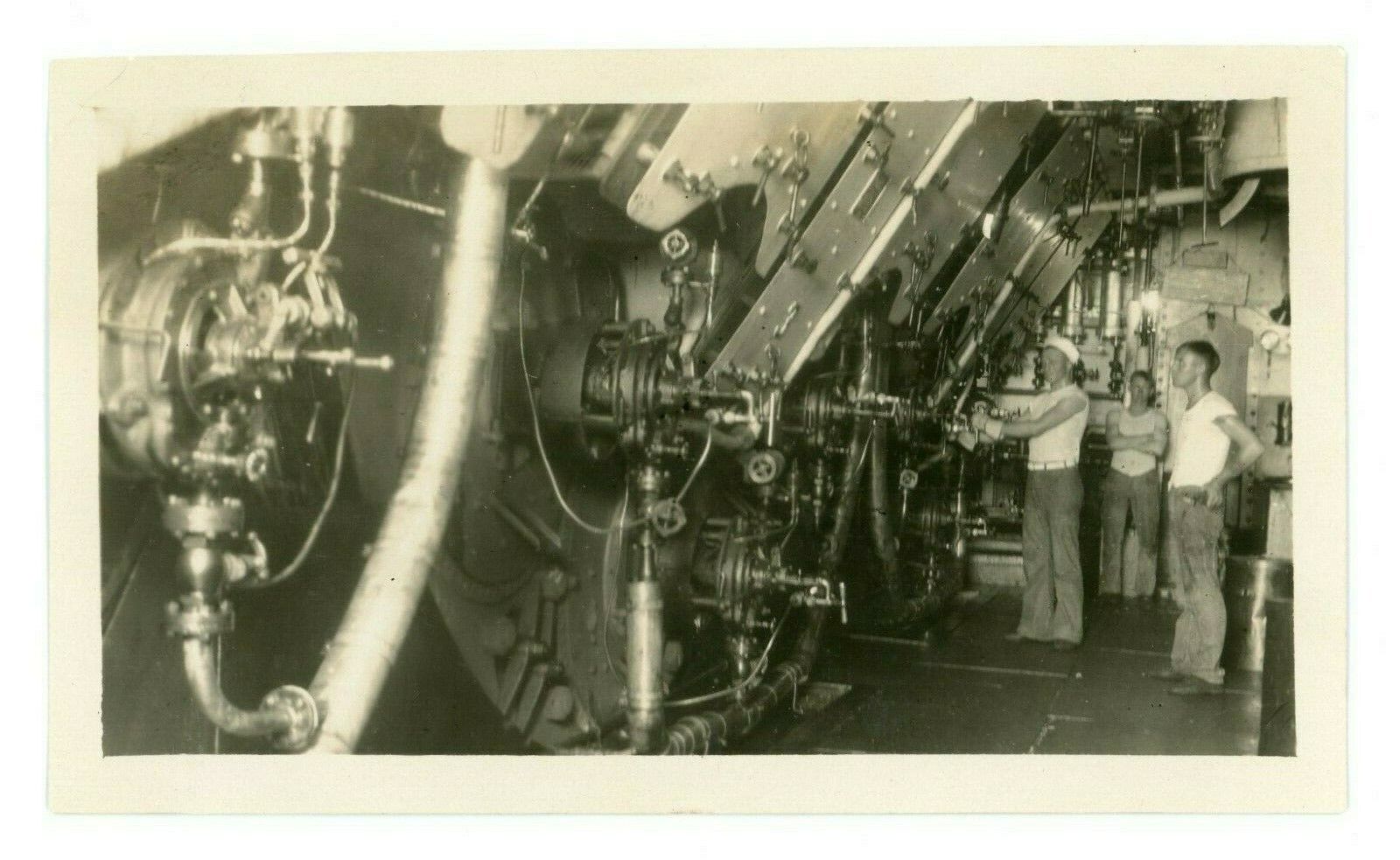 Unusual Flashlight Photo Fire Room USS Navy Ship San Diego CA Vintage Photo