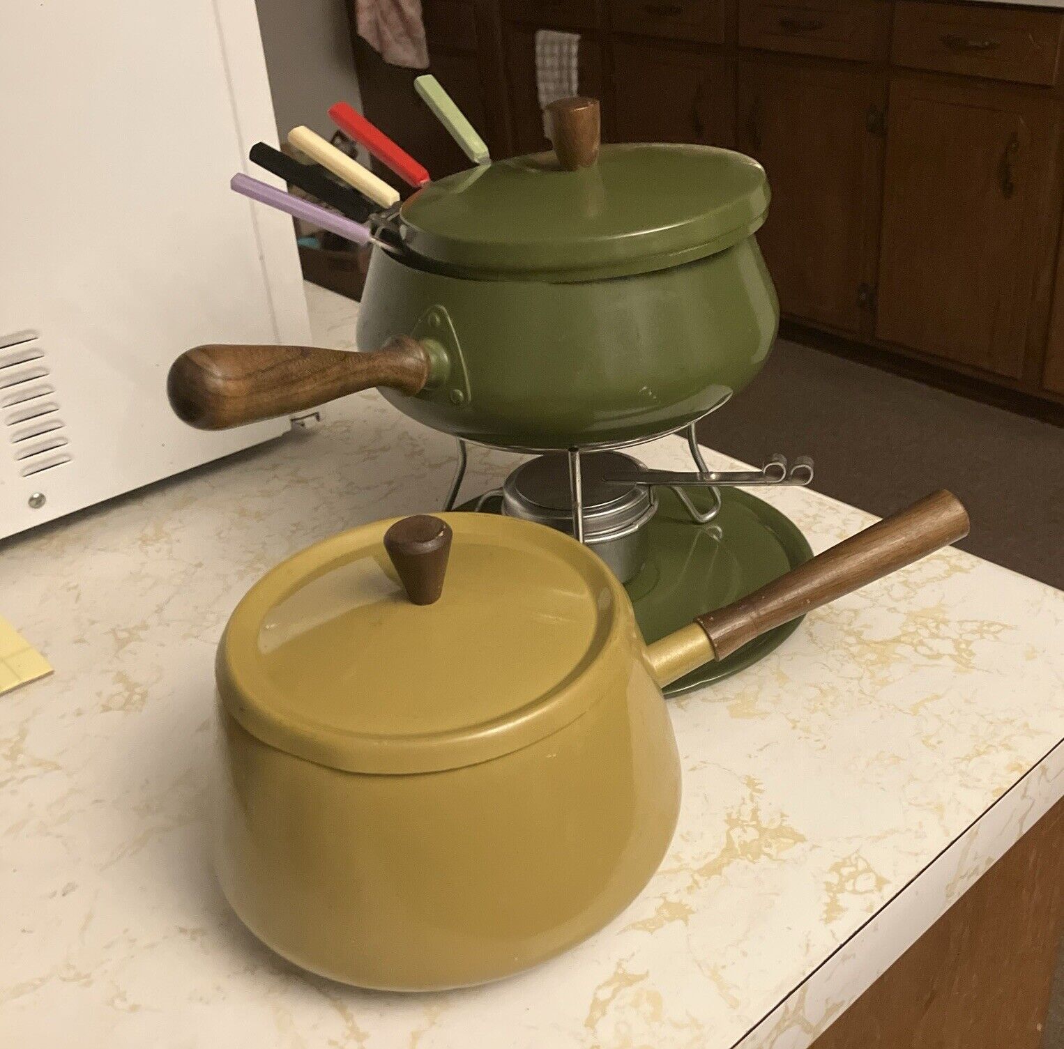 Lot of 2 Vintage Fondue Melting Cooking Pot Green With 5 Colorful Forks