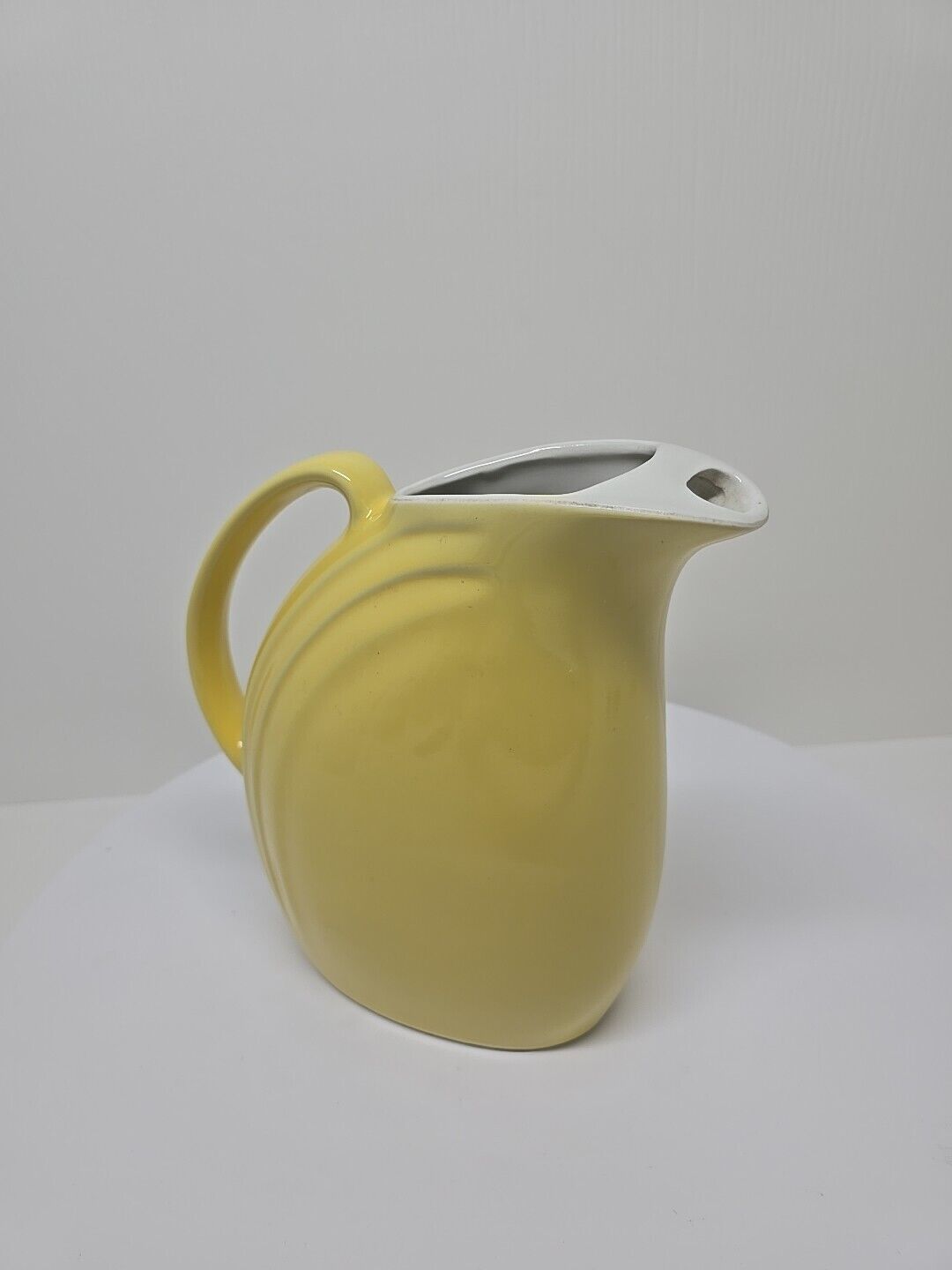 Vintage Hall Water Pitcher 8.25” Tall D10