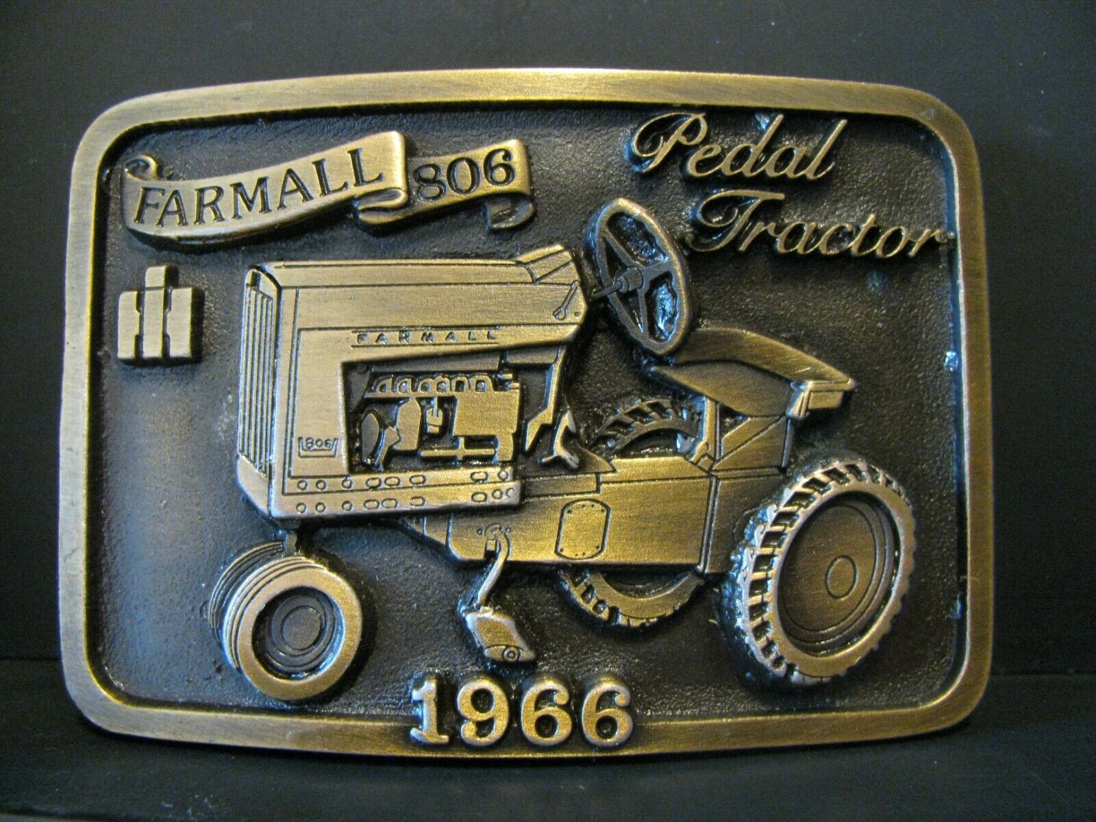 RARE 1966 Farmall 806 IH PEDAL TRACTOR Brass Belt Buckle Spec Cast Lt Ed 008/250