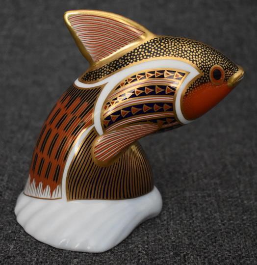 HANDSOME ROYAL CROWN DERBY OLD IMARI TROPICAL FISH GUPPY PAPERWEIGHT