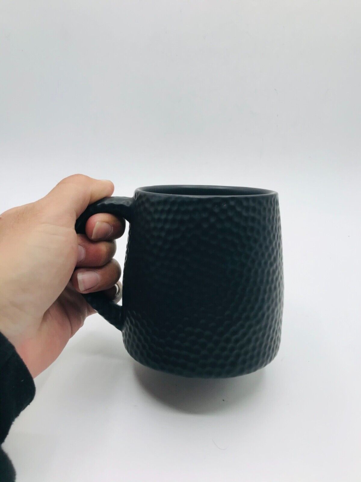 Starbucks 2014 Travel Mug Black Ceramic Hammered Textured 14oz