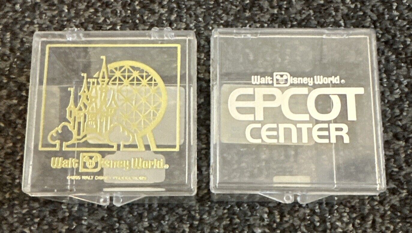 Vintage Walt Disney World and Epcot Plastic Cube Flip Lid Candy Box 1990\'s